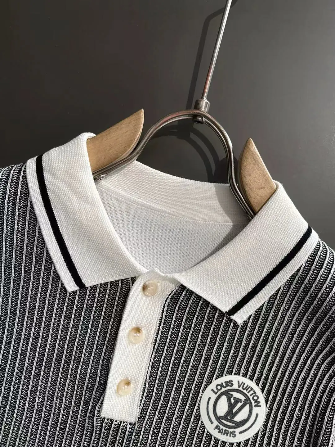 Contrast Ribbed Knit Polo Shirt D20014847 — view 3