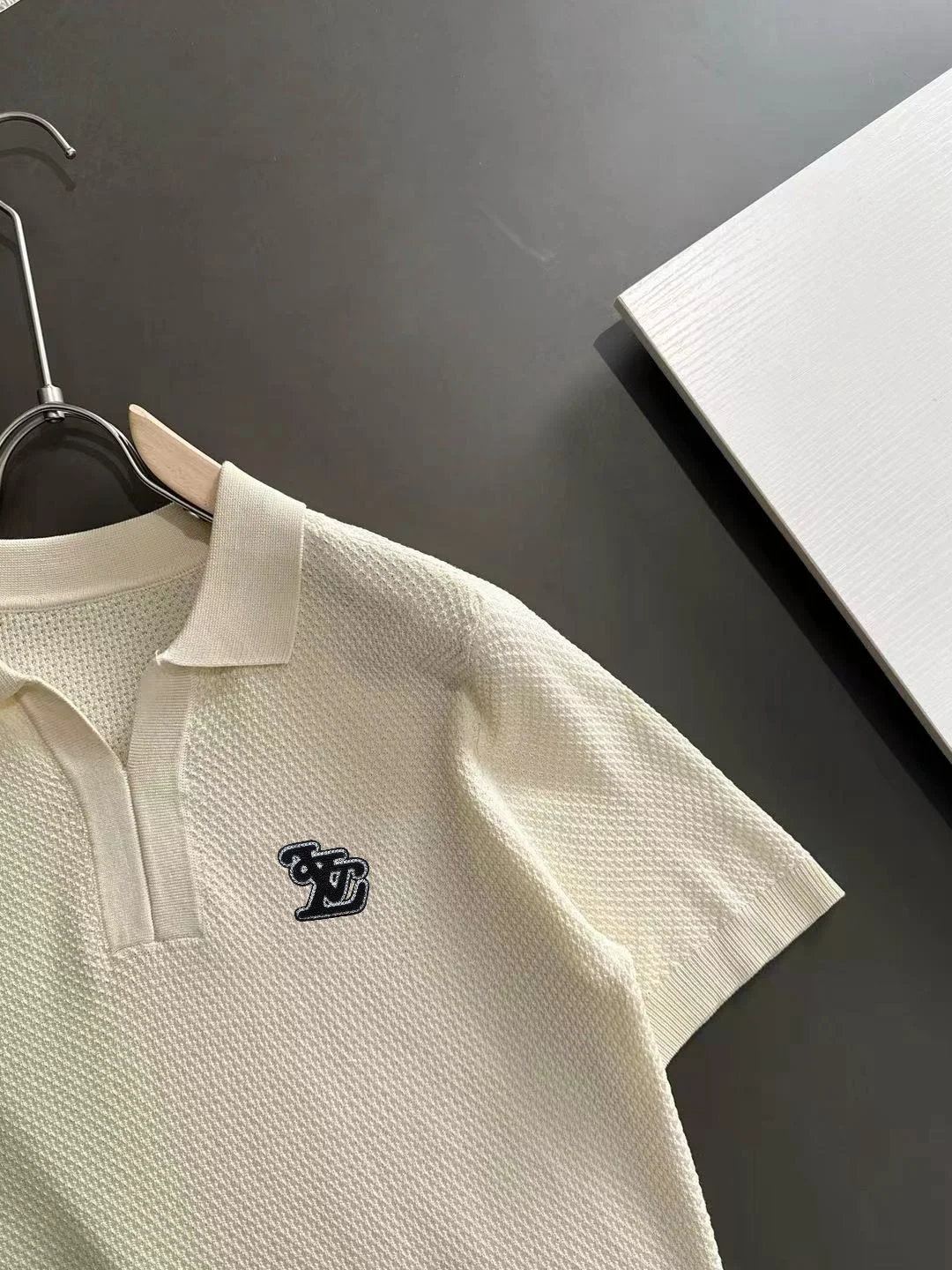 Logo-Appliqué Waffle-Knit Polo Shirt D20014761 — view 2