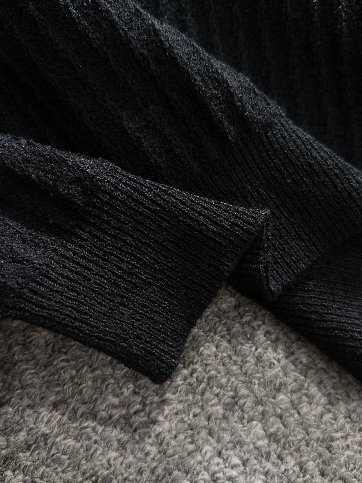Textured Knit Short-Sleeve Polo Shirt D20014805 — view 6