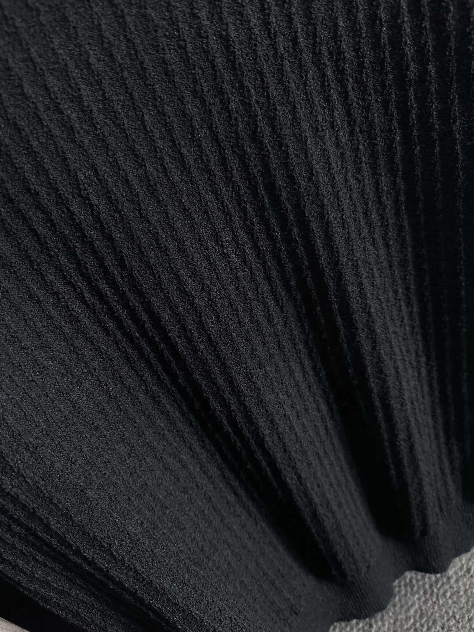 Textured Knit Short-Sleeve Polo Shirt D20014805 — view 7