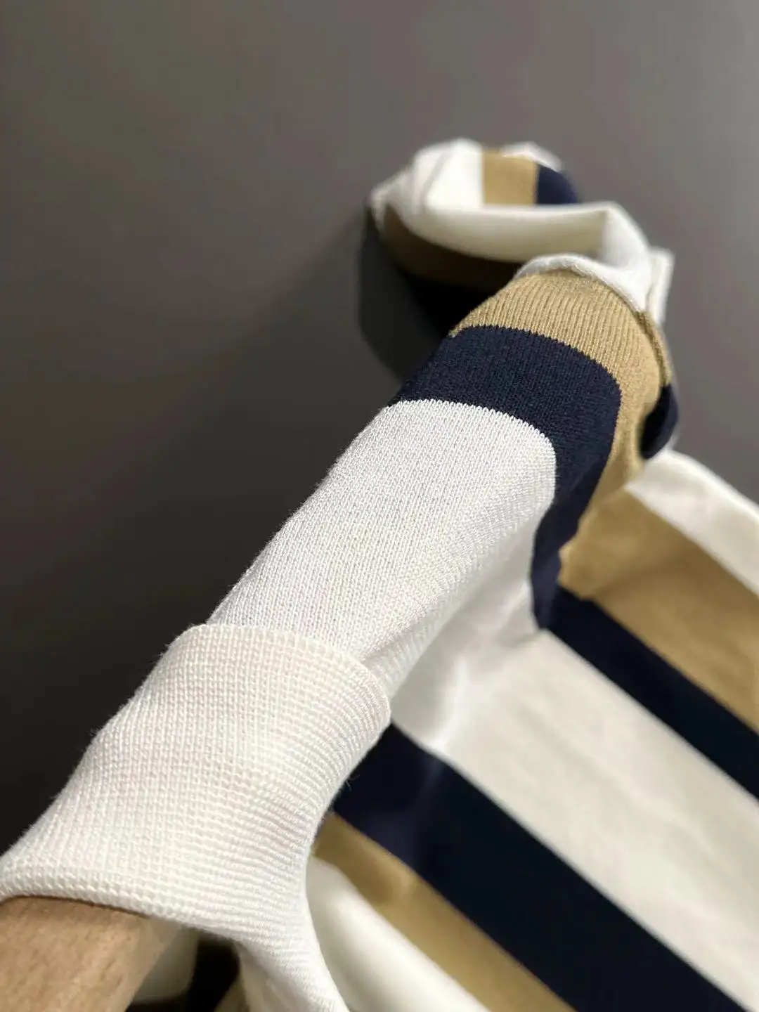 Striped Knit Half-Zip Polo Shirt D21013187 — view 4