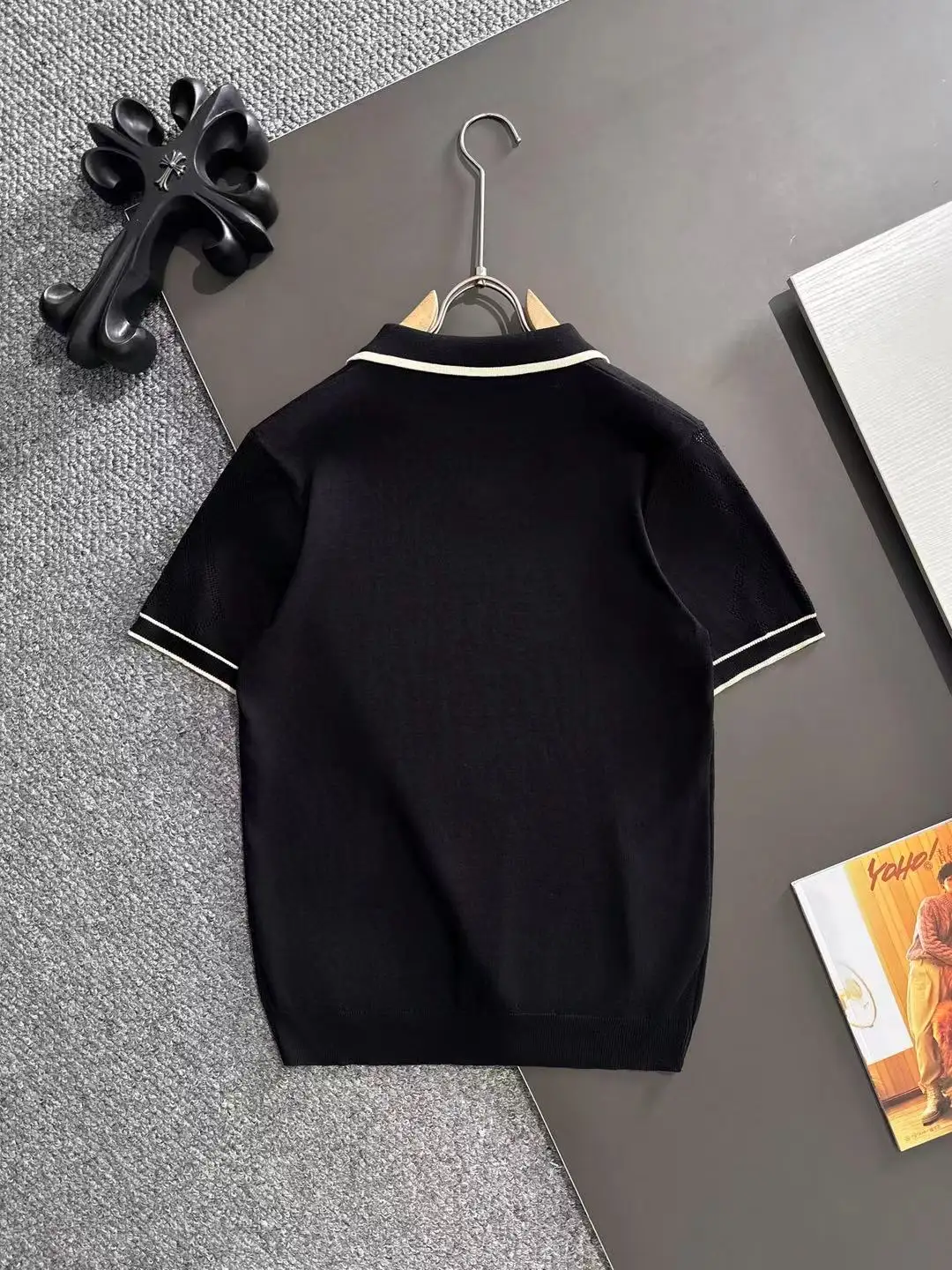 Contrast-Trim Knit Polo Shirt D21013176 — view 9