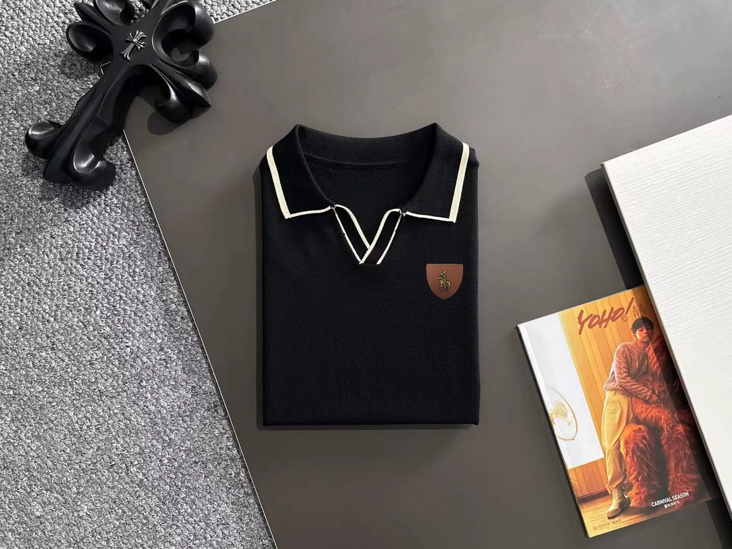 Contrast-Trim Knitted Polo Shirt D21013178 — view 8