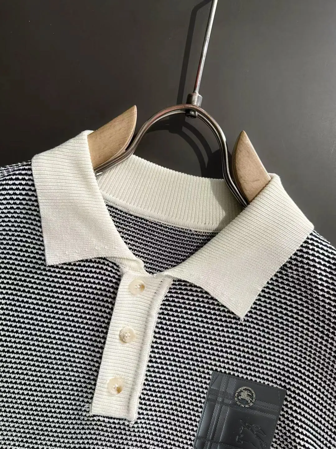 Textured Stripe Knit Polo Shirt D21013190 — view 3