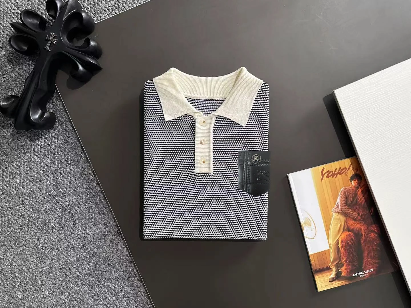Textured Stripe Knit Polo Shirt D21013190 — view 8