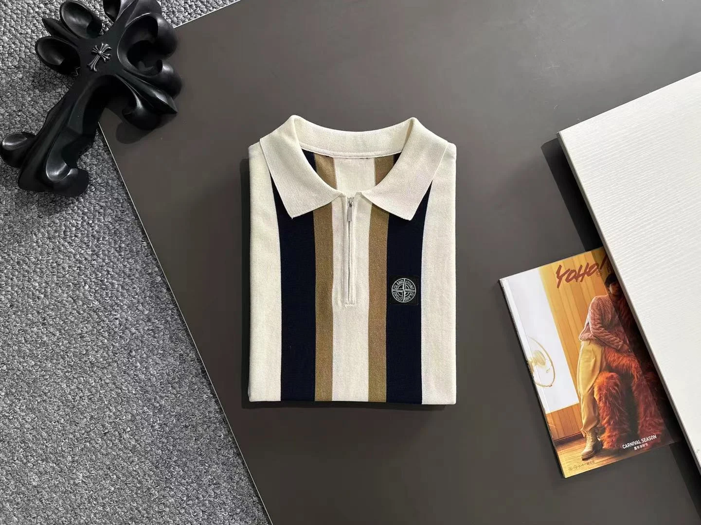 Striped Knit Half-Zip Polo Shirt D21013168 — view 8