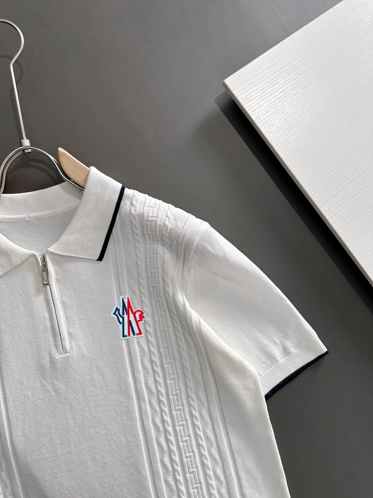 Cable-Knit Quarter-Zip Polo Shirt D21013197 — view 2