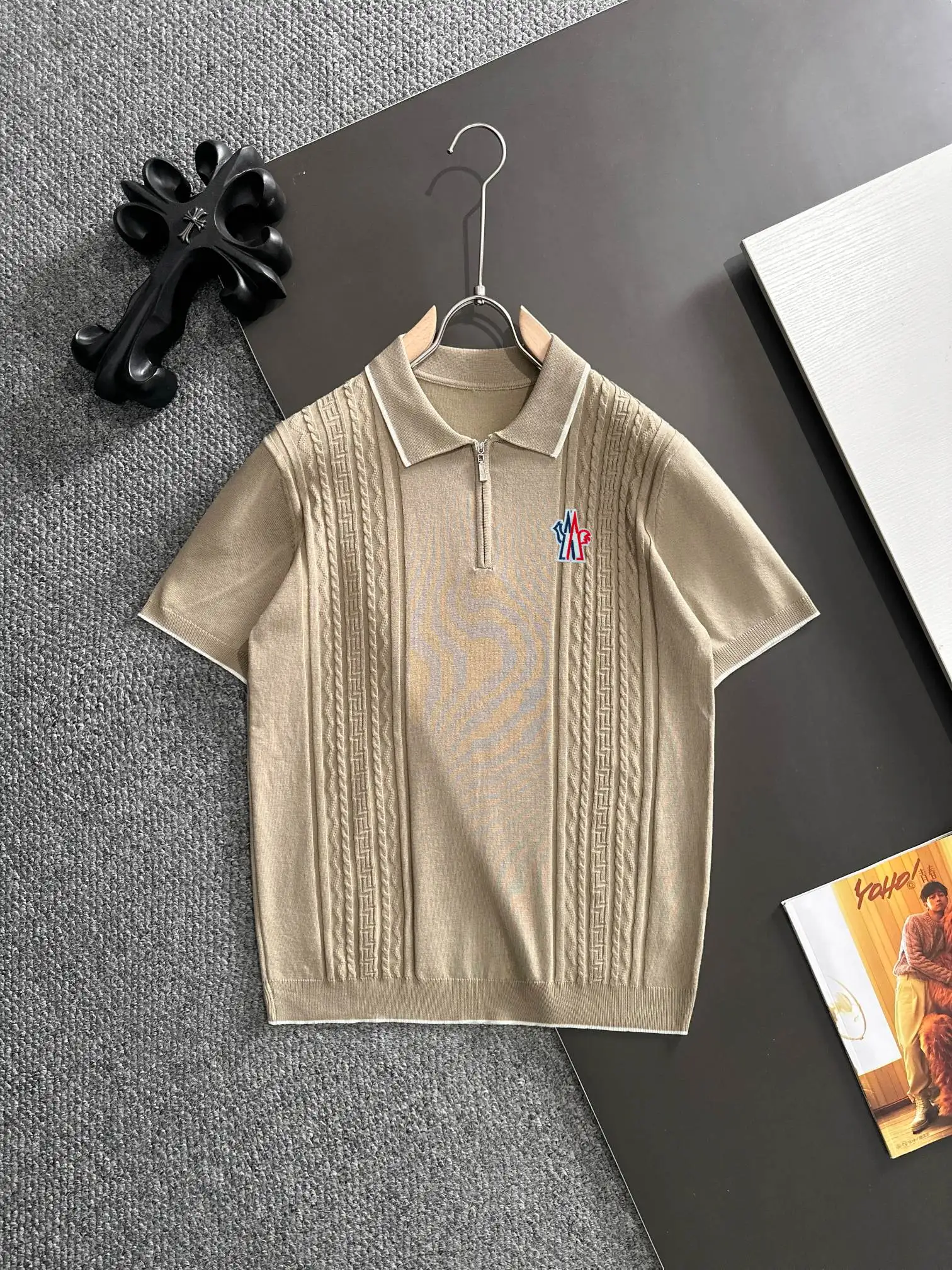 Cable-Knit Quarter-Zip Polo Shirt D21013196
