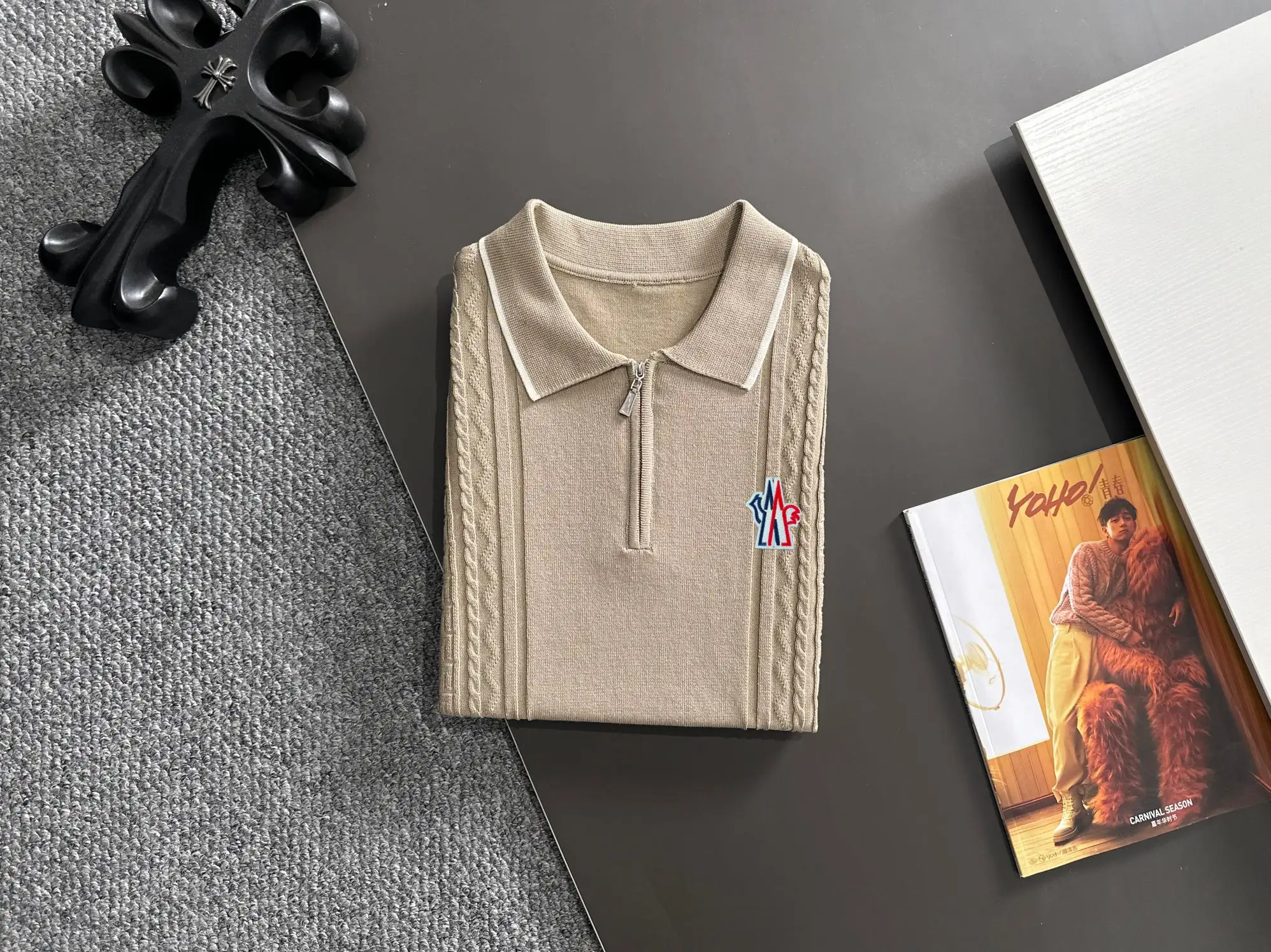 Cable-Knit Quarter-Zip Polo Shirt D21013196 — view 8