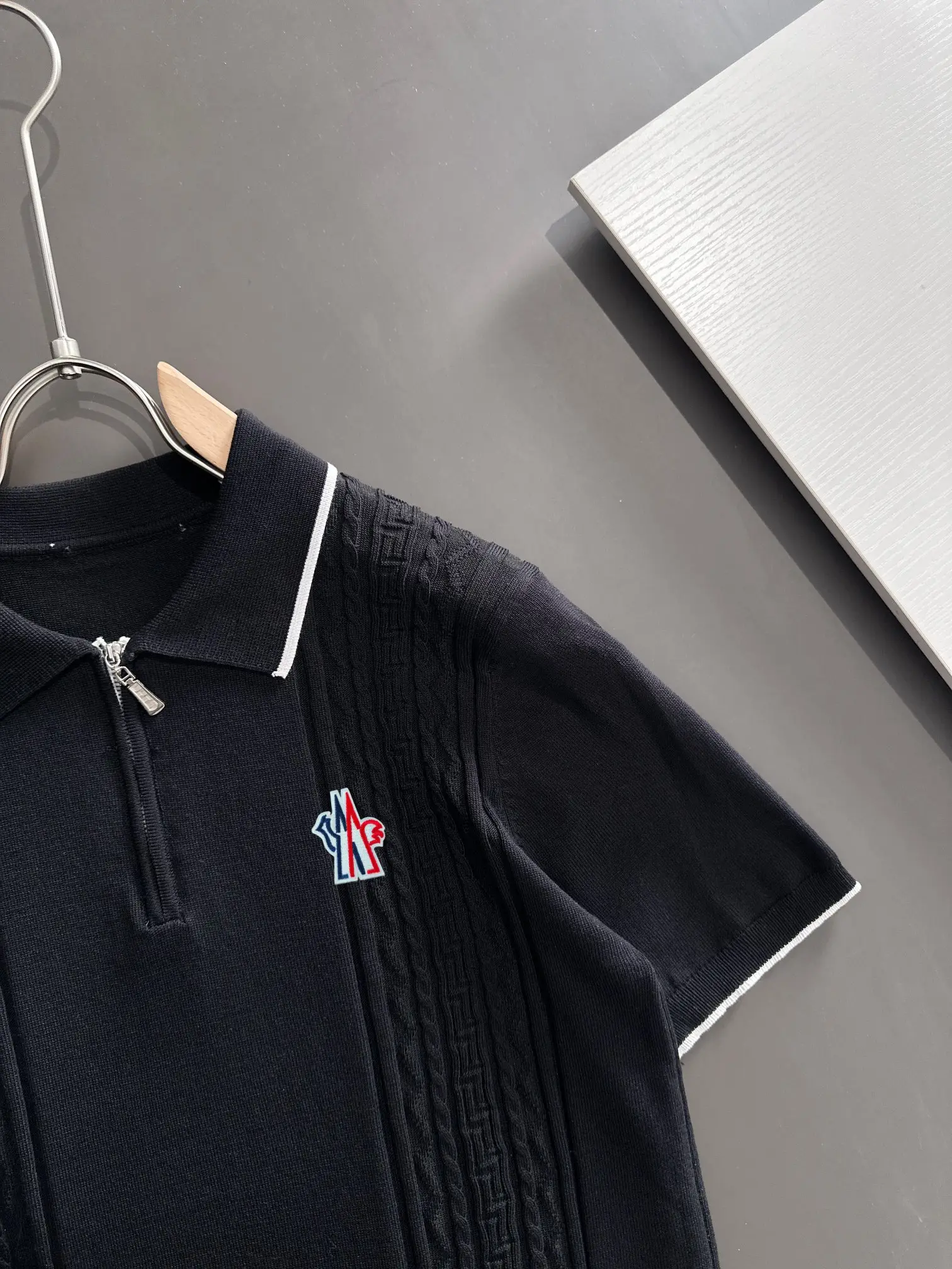 Cable-Knit Quarter-Zip Polo Shirt D21013195 — view 2