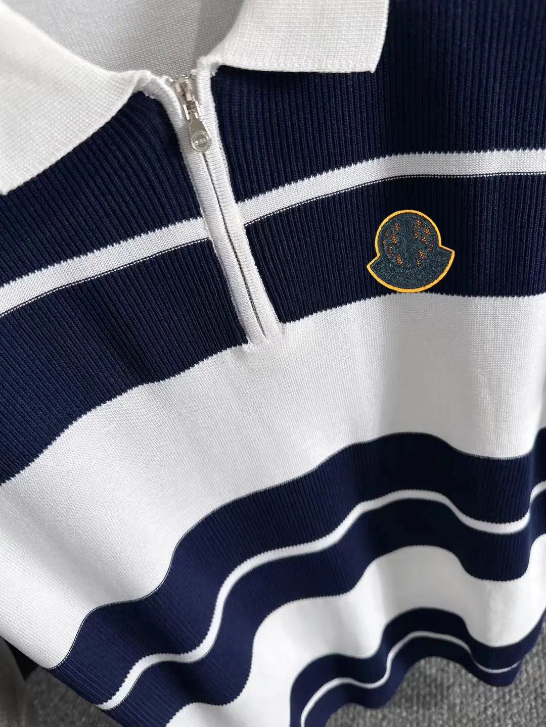 Striped Knit Half-Zip Polo Shirt D21013185 — view 7