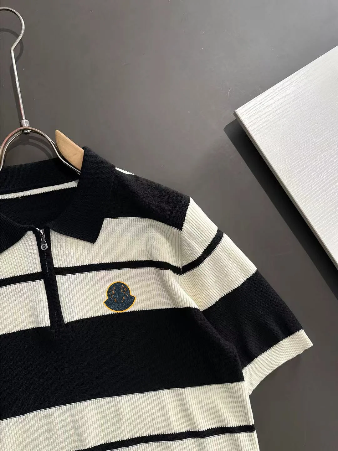 Striped Knit Half-Zip Polo Shirt D21013183 — view 2