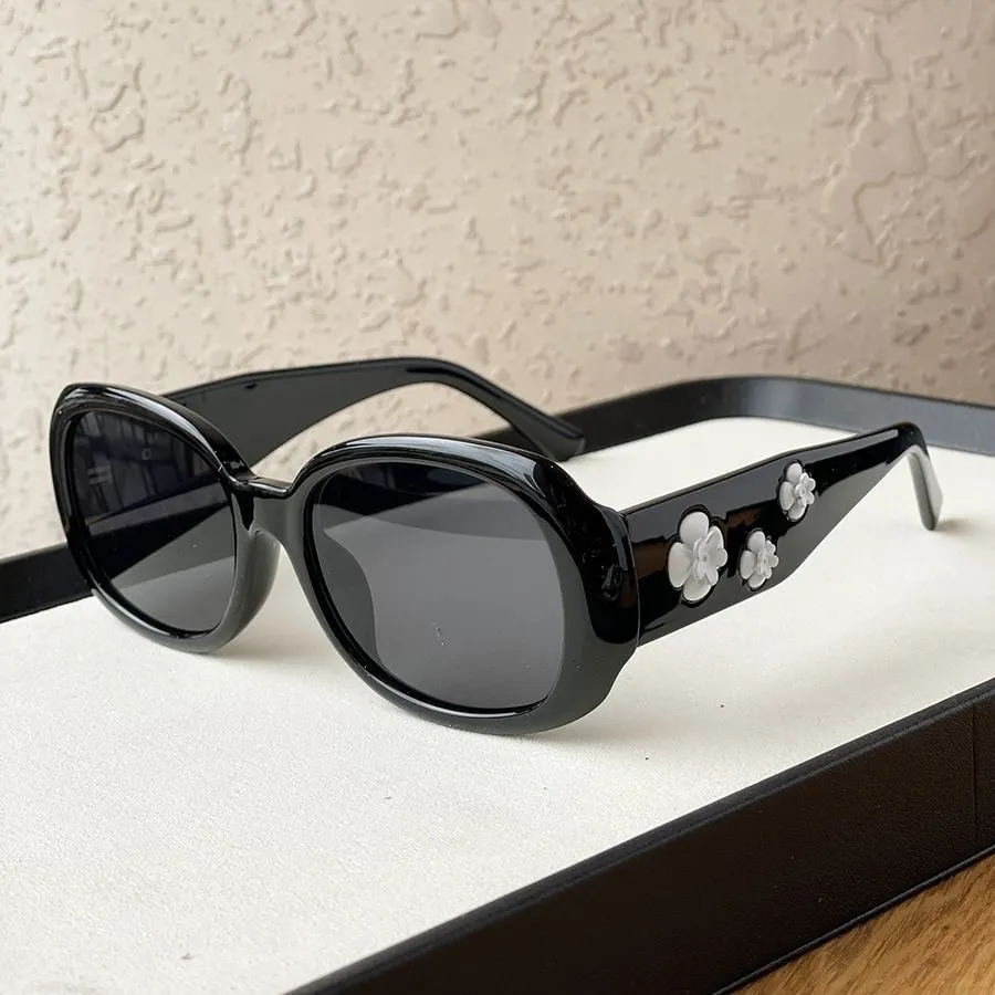 Chanel Camellia Embellished Sunglasses D20018581 — view 2