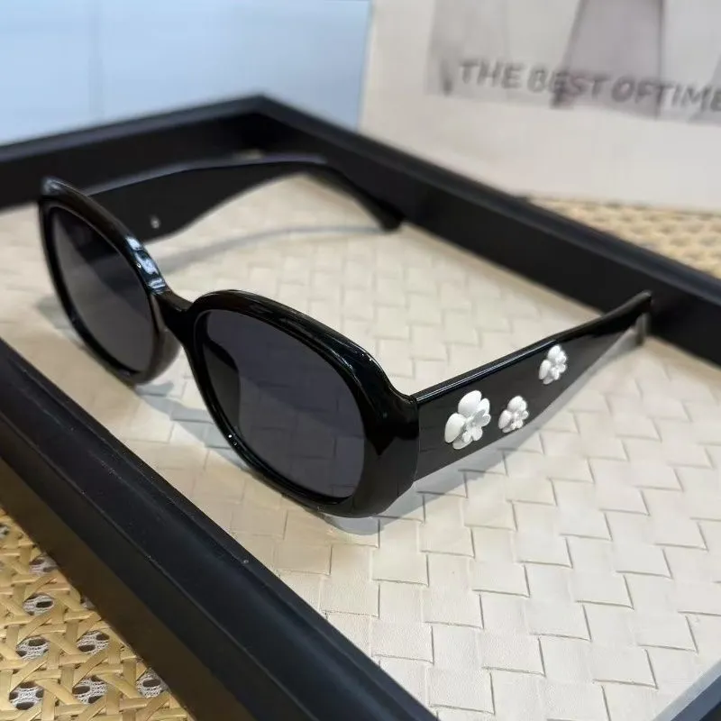 Chanel Camellia Embellished Sunglasses D20018581 — view 8