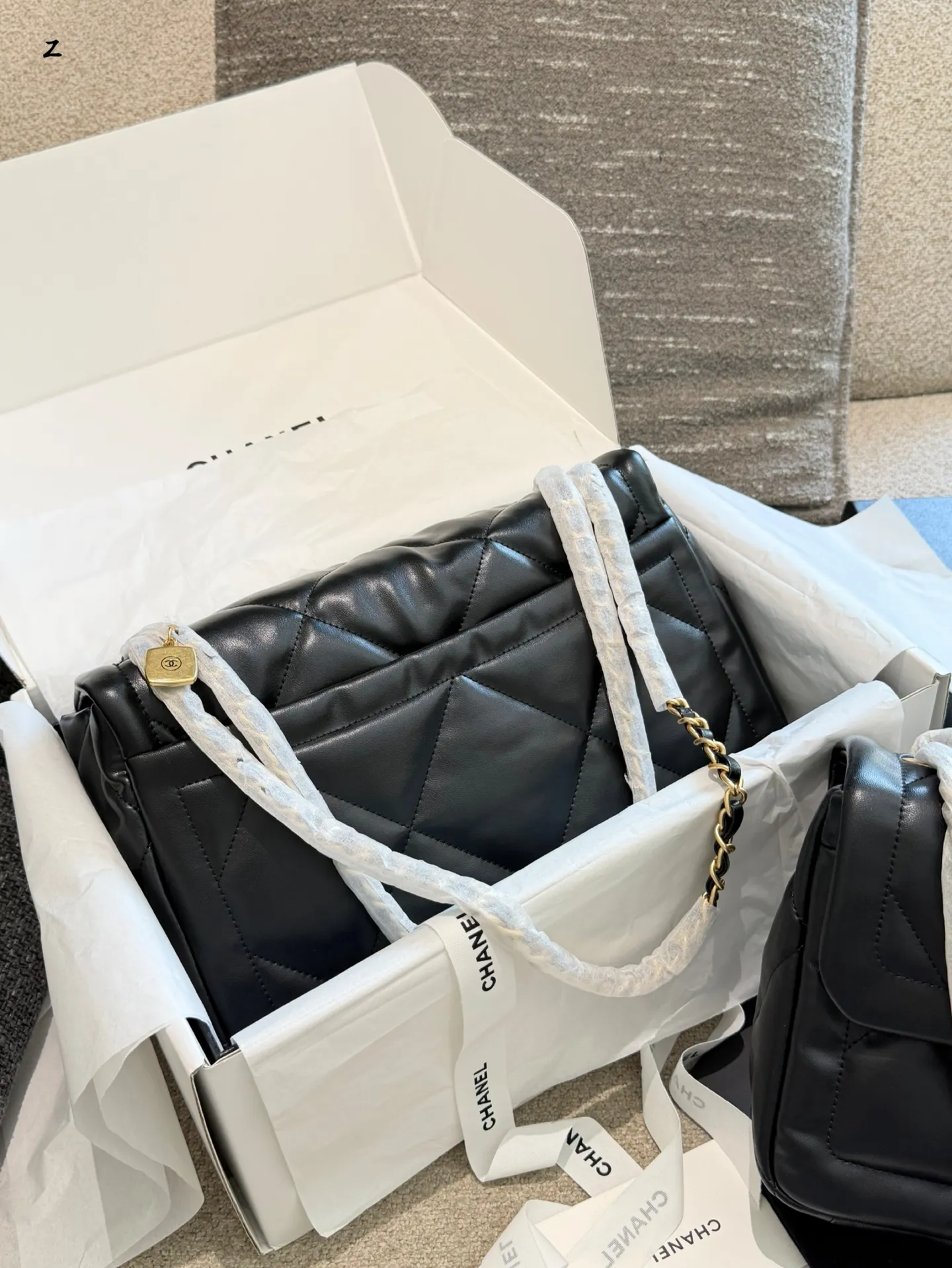 Chanel 25K Quilted Lambskin Flap Bag D36018193 — view 8