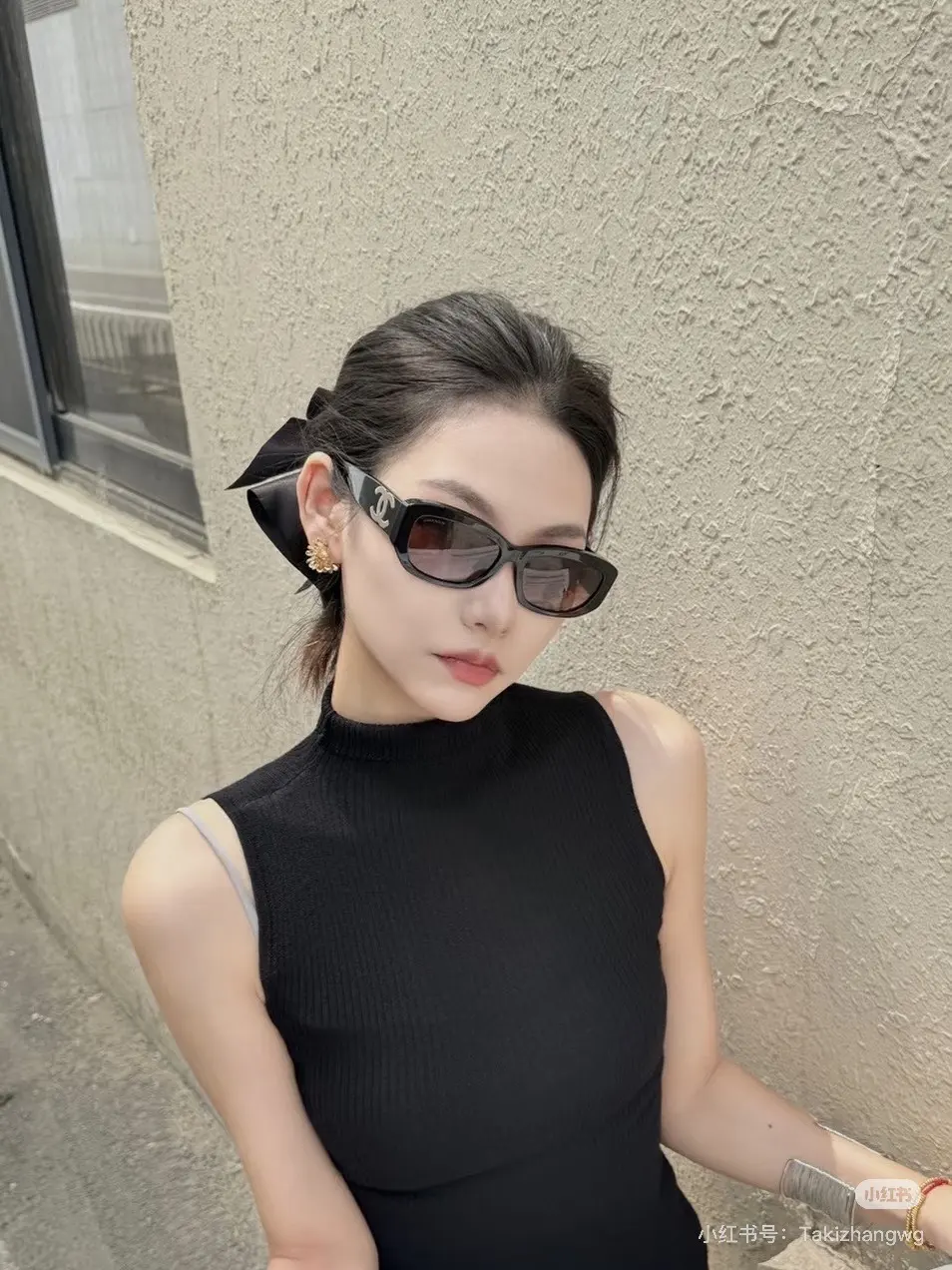 Chanel Square-Frame Sunglasses D20018520 — view 4