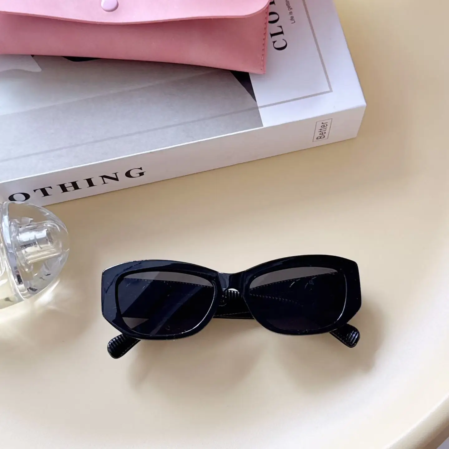 Chanel Square-Frame Sunglasses D20018517