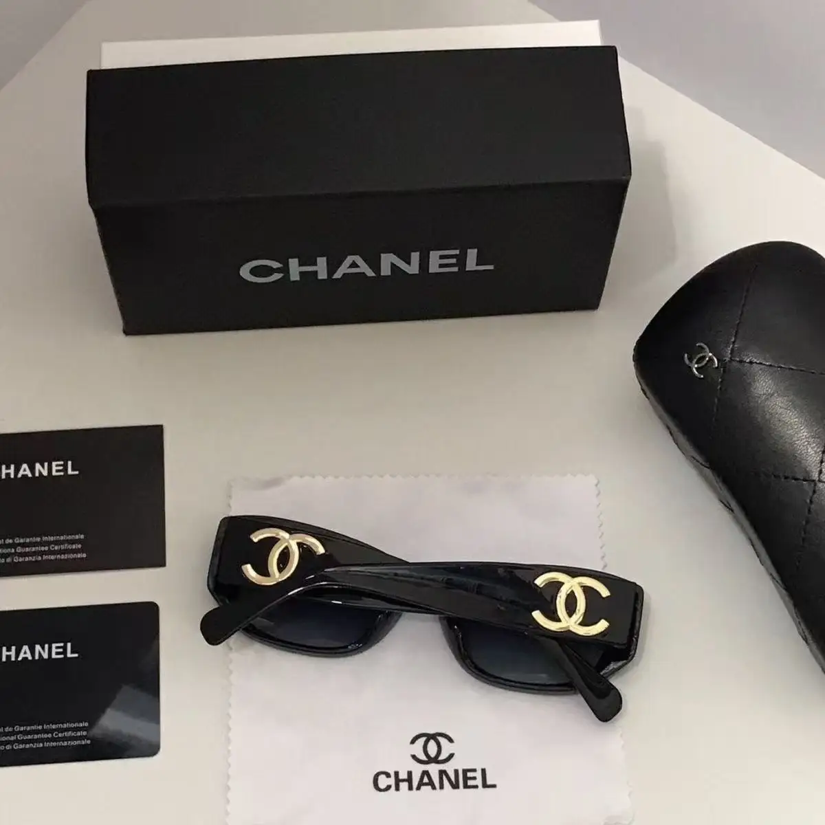 Chanel Square-Frame Sunglasses D20018517 — view 6