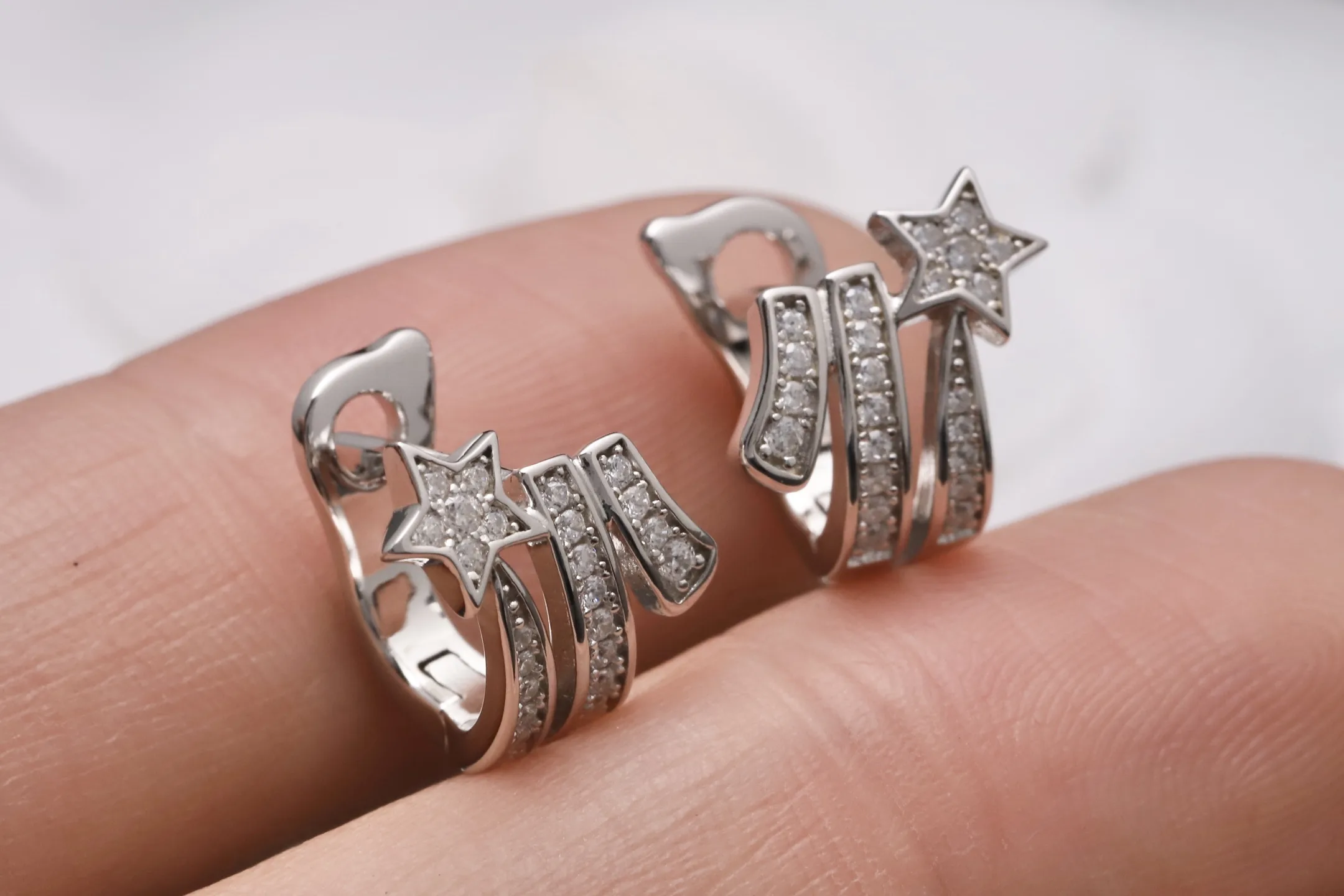 Comète Shooting Star Stud Earrings (Sterling Silver) D19017132 — view 4