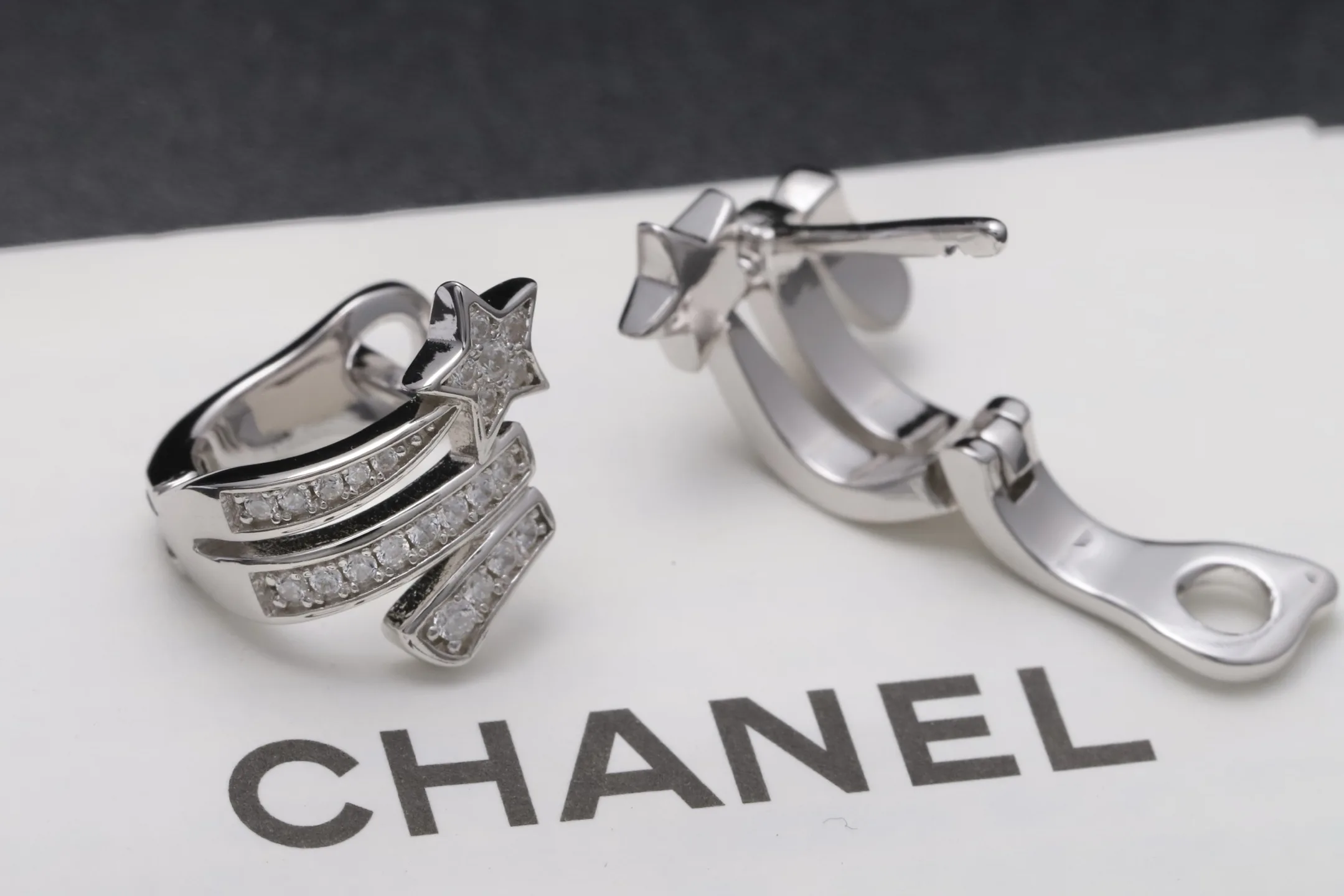 Comète Shooting Star Stud Earrings (Sterling Silver) D19017132 — view 6