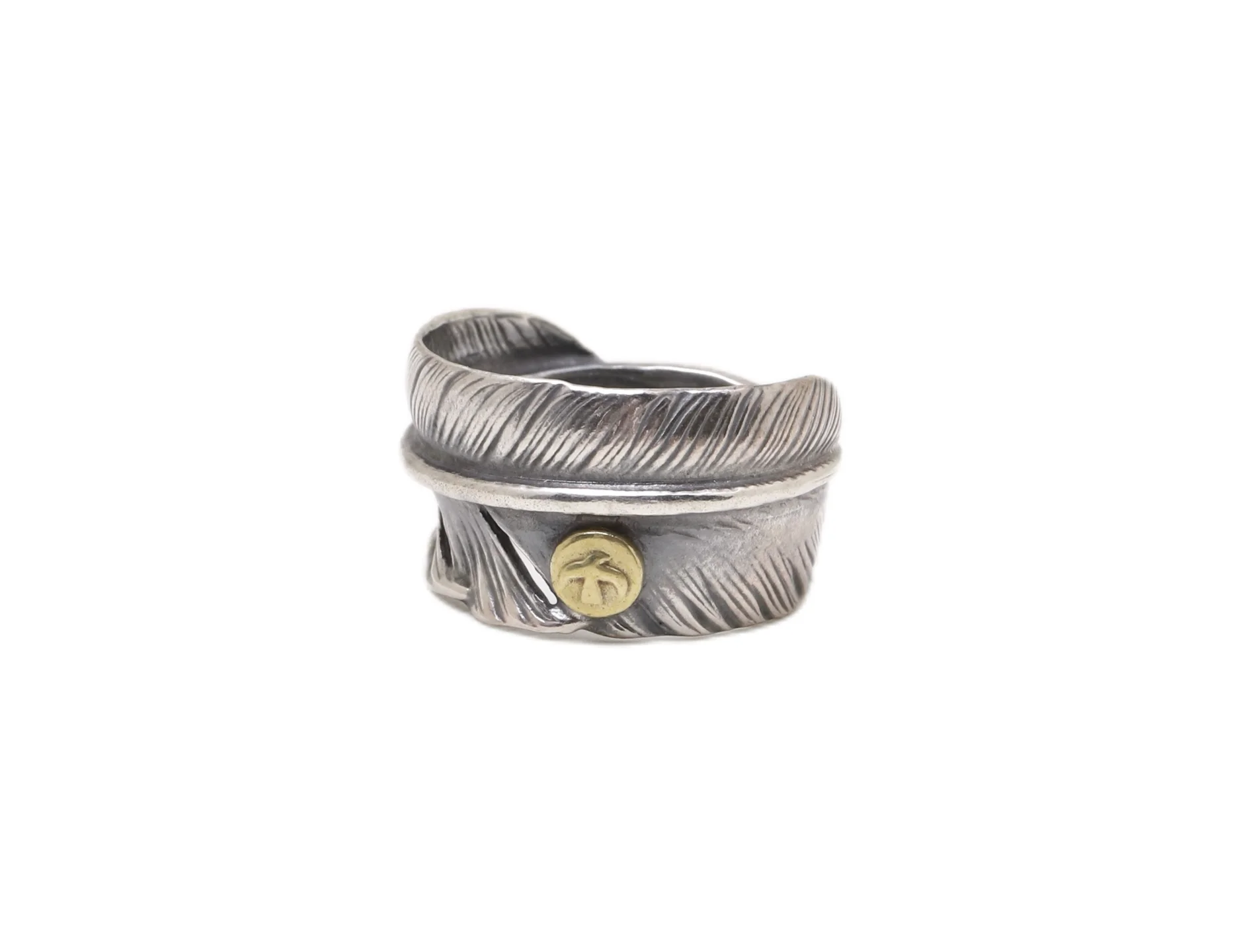 Goro's Feather Open Ring with Gold Emblem D19517442