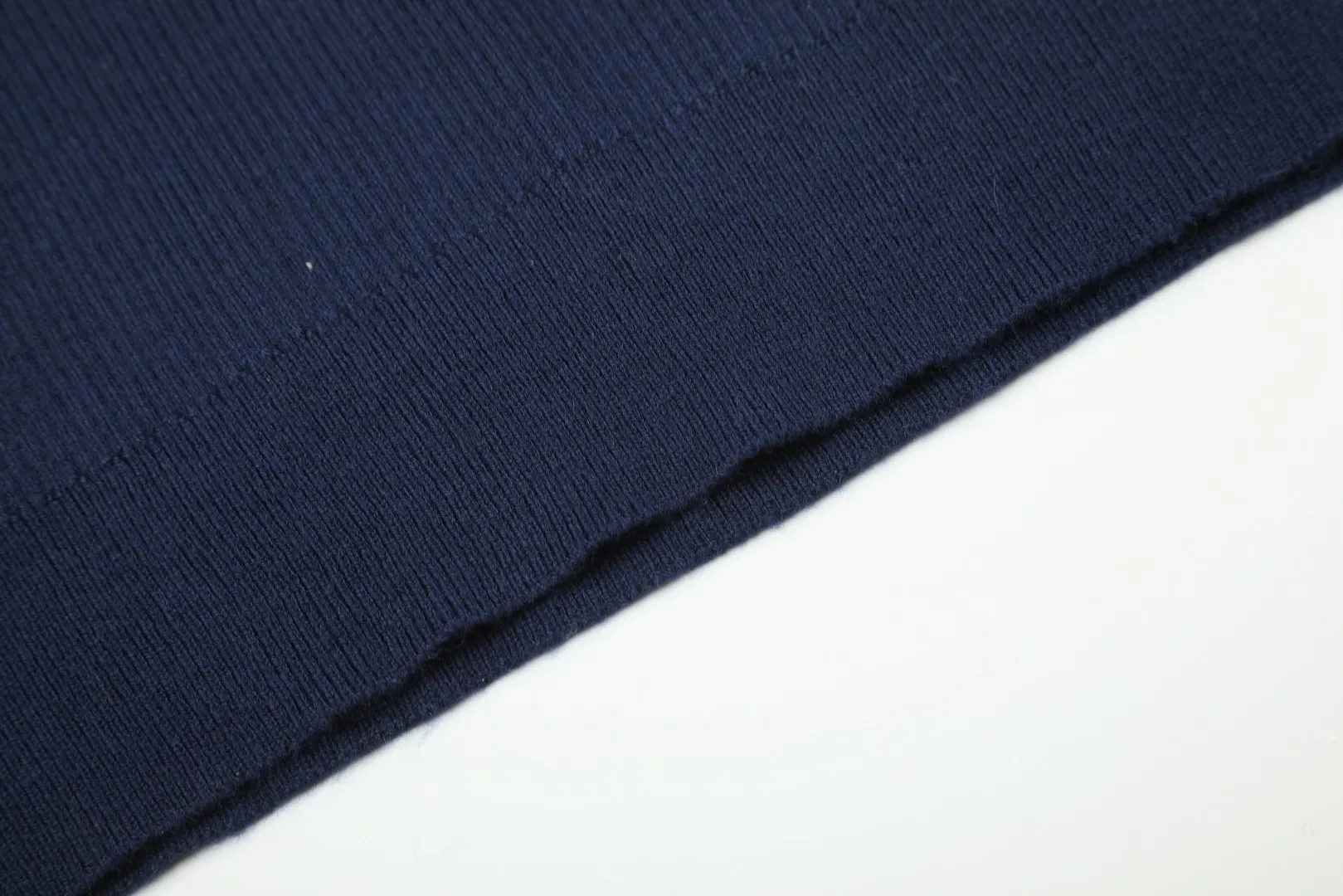Slim-Fit Wool-Blend Polo Sweater D17021660 — view 7