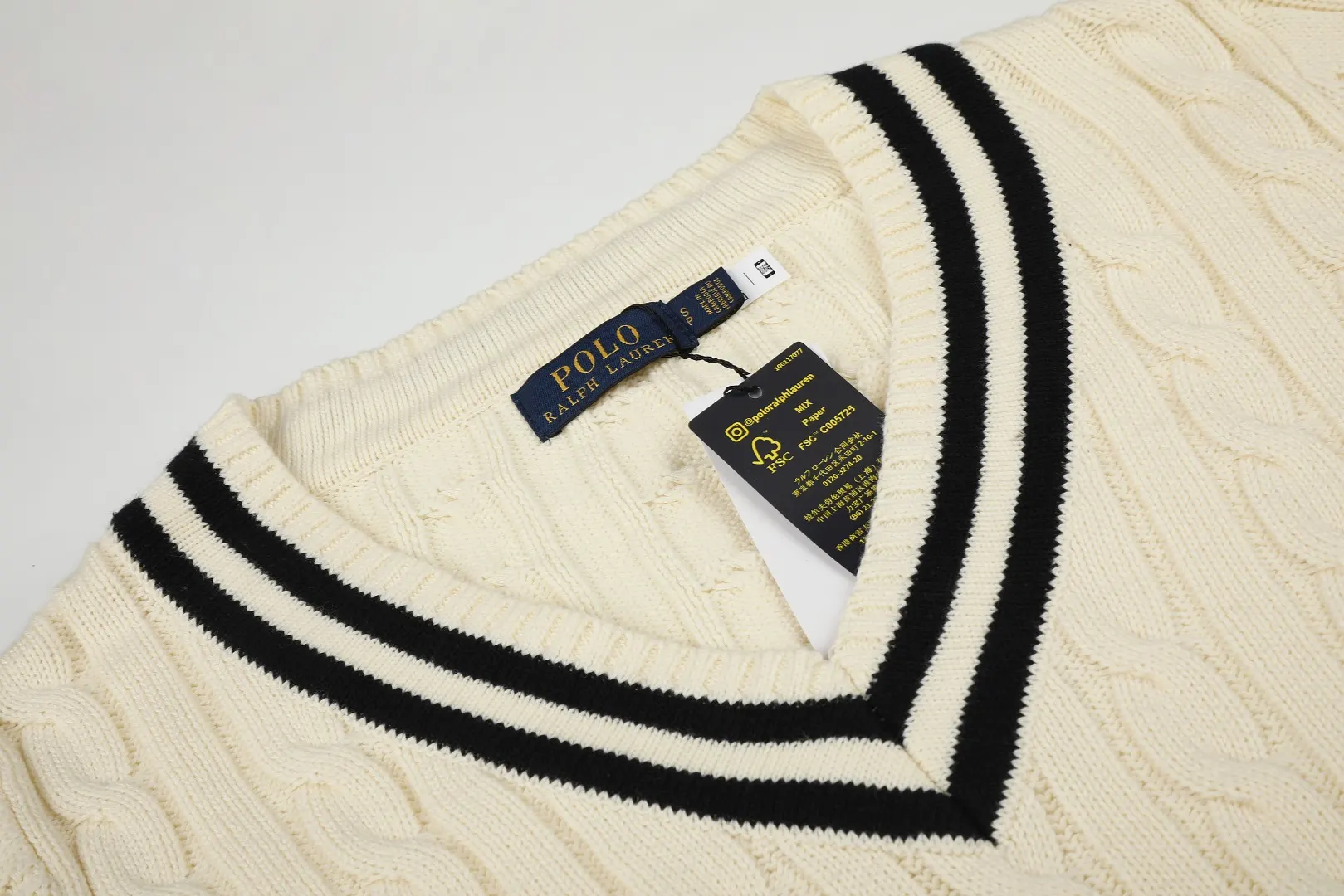 Striped V-Neck Cable-Knit Sweater D17521655 — view 3