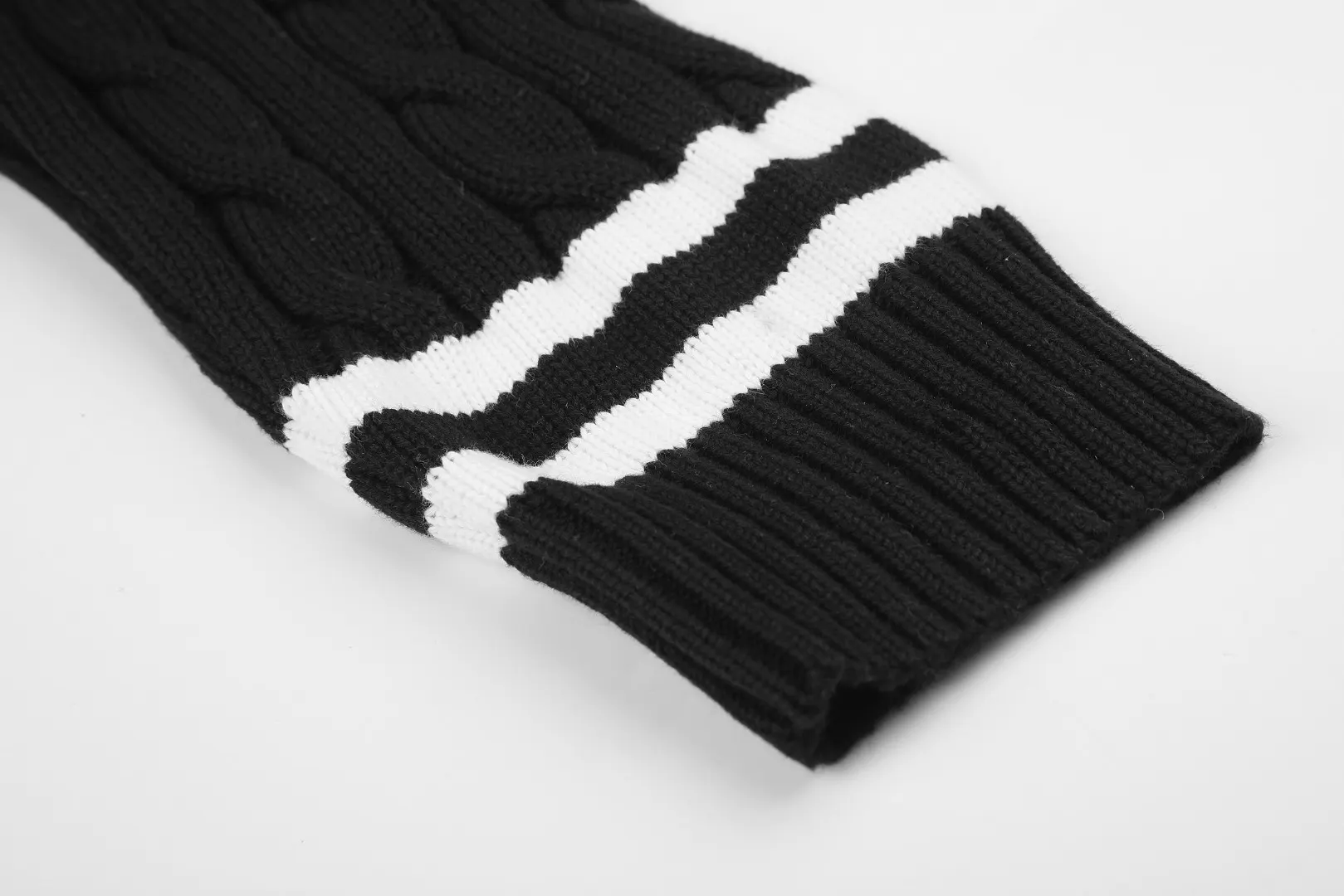 Cricket Stripe Cable-Knit V-Neck Sweater D17521656 — view 7