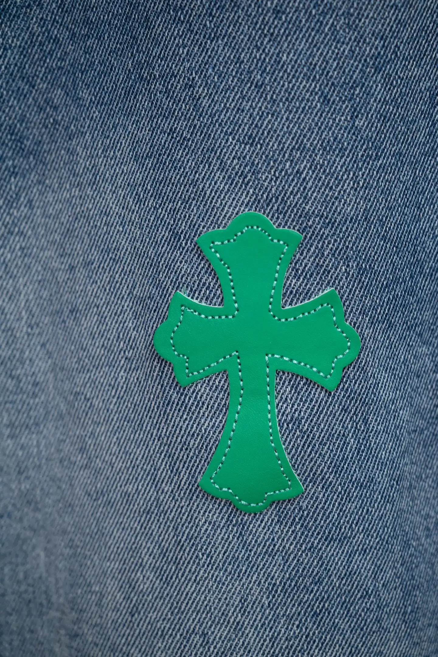 Cross-Patch Straight-Leg Jeans D18019779 — view 9