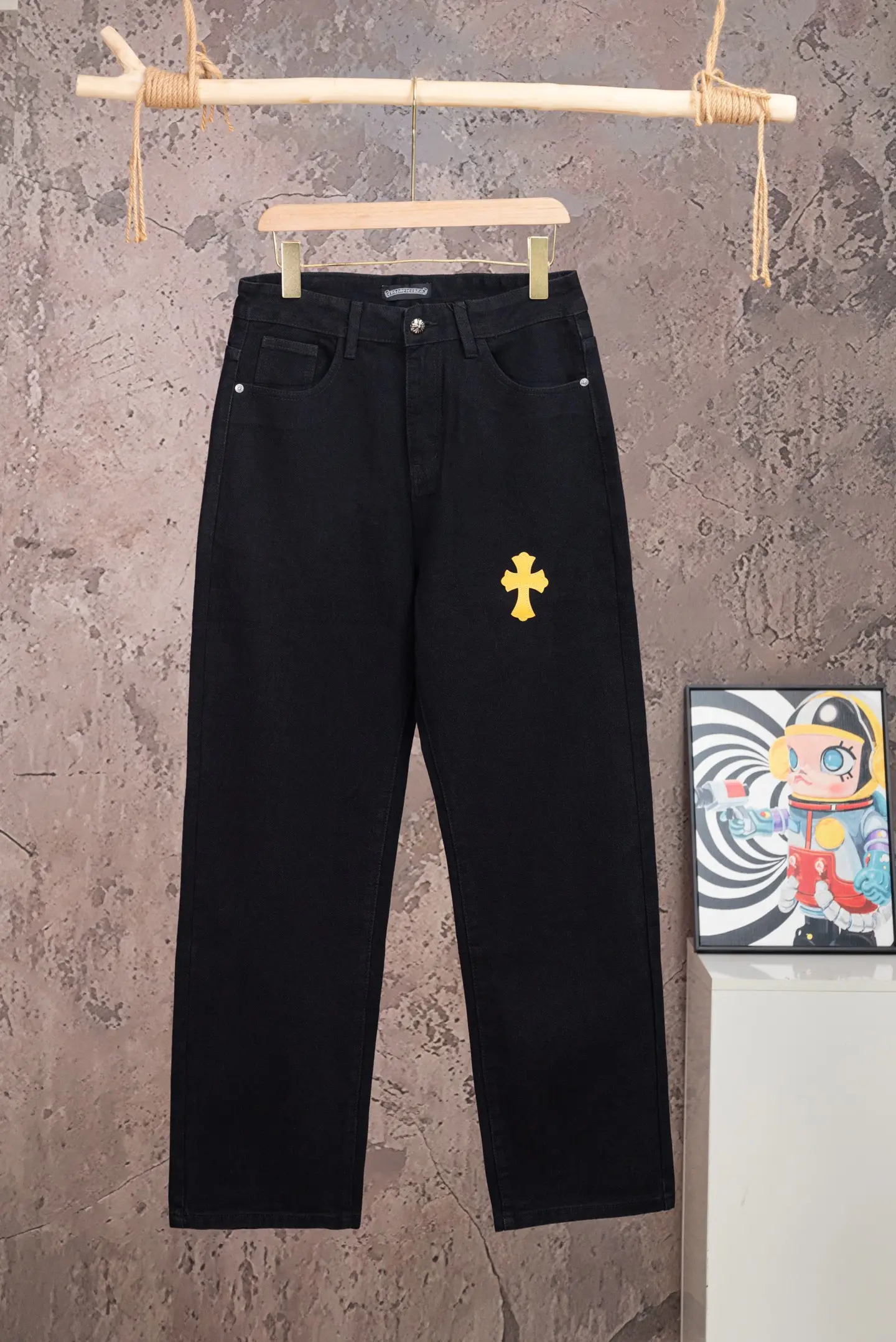 Chrome Hearts Cross Patch Straight-Leg Jeans D18019778