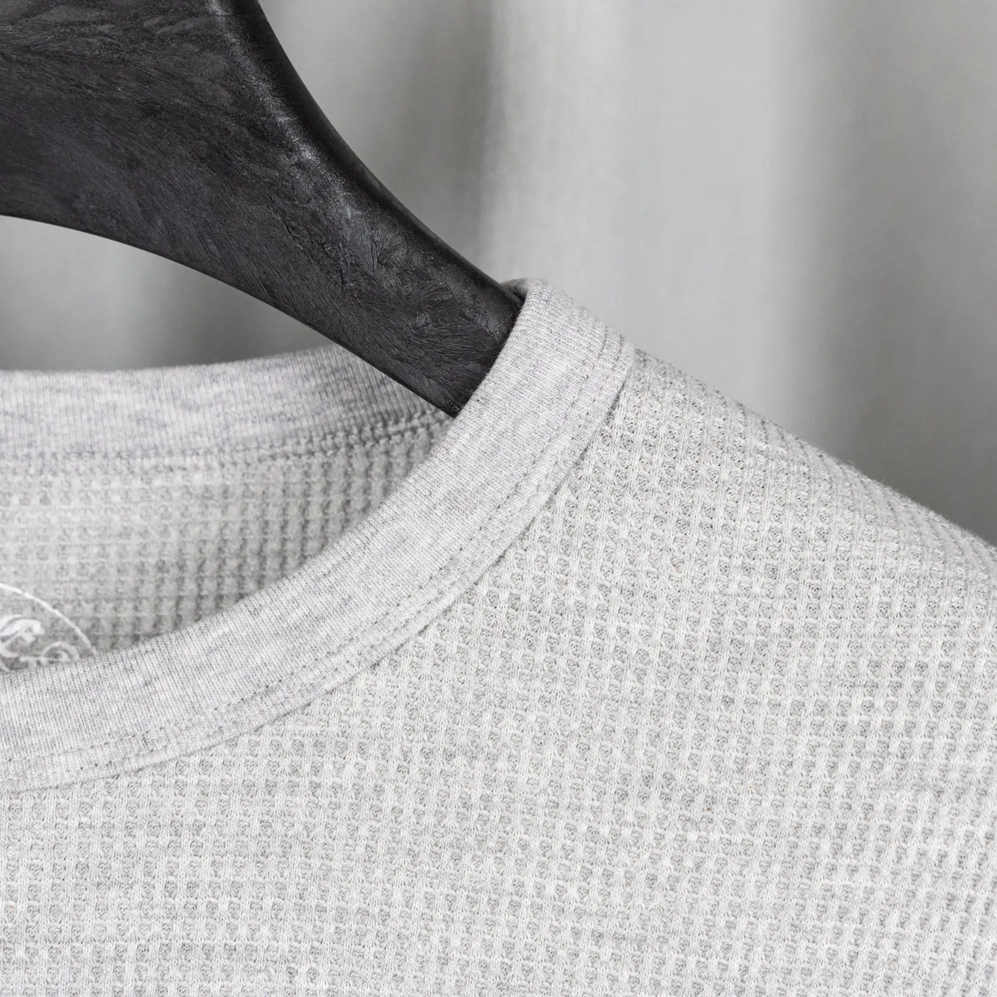 Logo-Print Waffle-Knit Long-Sleeved T-Shirt D19019744 — view 11
