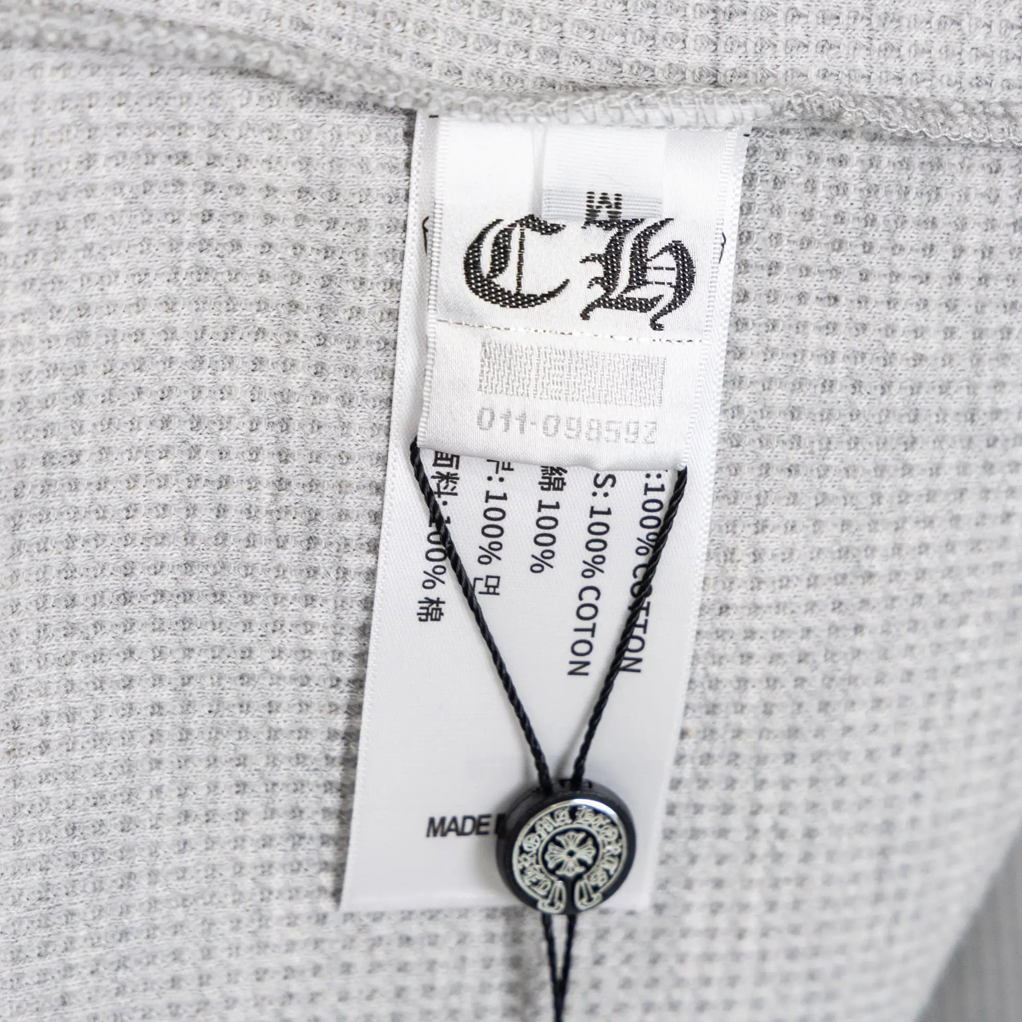 Logo-Print Waffle-Knit Long-Sleeved T-Shirt D19019744 — view 15