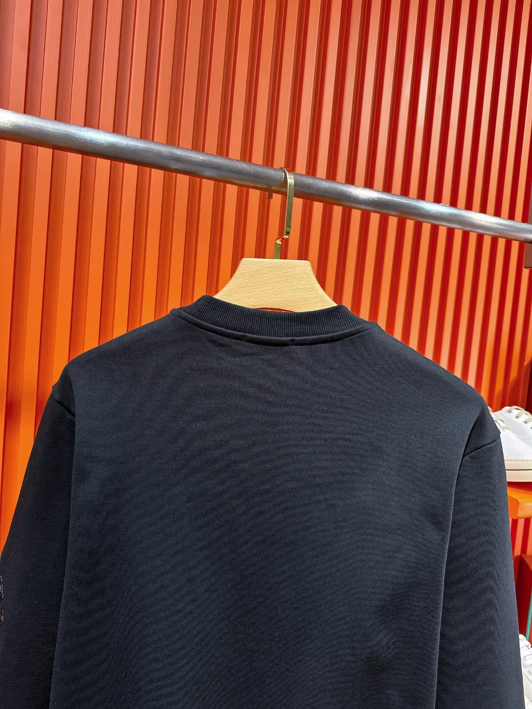 Leather Cross Patch Crew-Neck Sweatshirt D19519695 — view 8