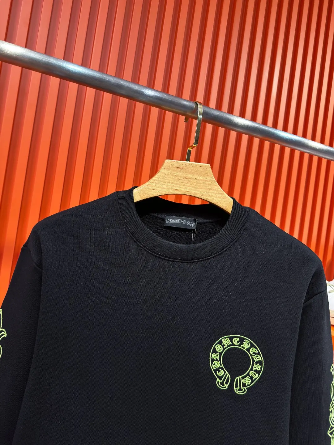 Chrome Hearts Horseshoe Logo Embroidered Sweatshirt D19519684 — view 5