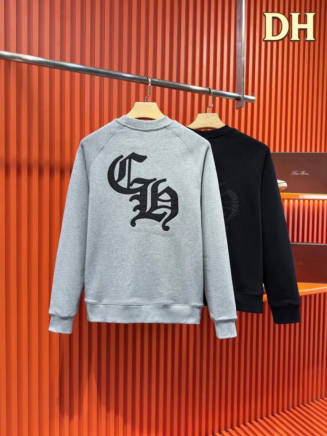 Cross Patch Embroidered Cotton Sweatshirt D19519687 — view 4