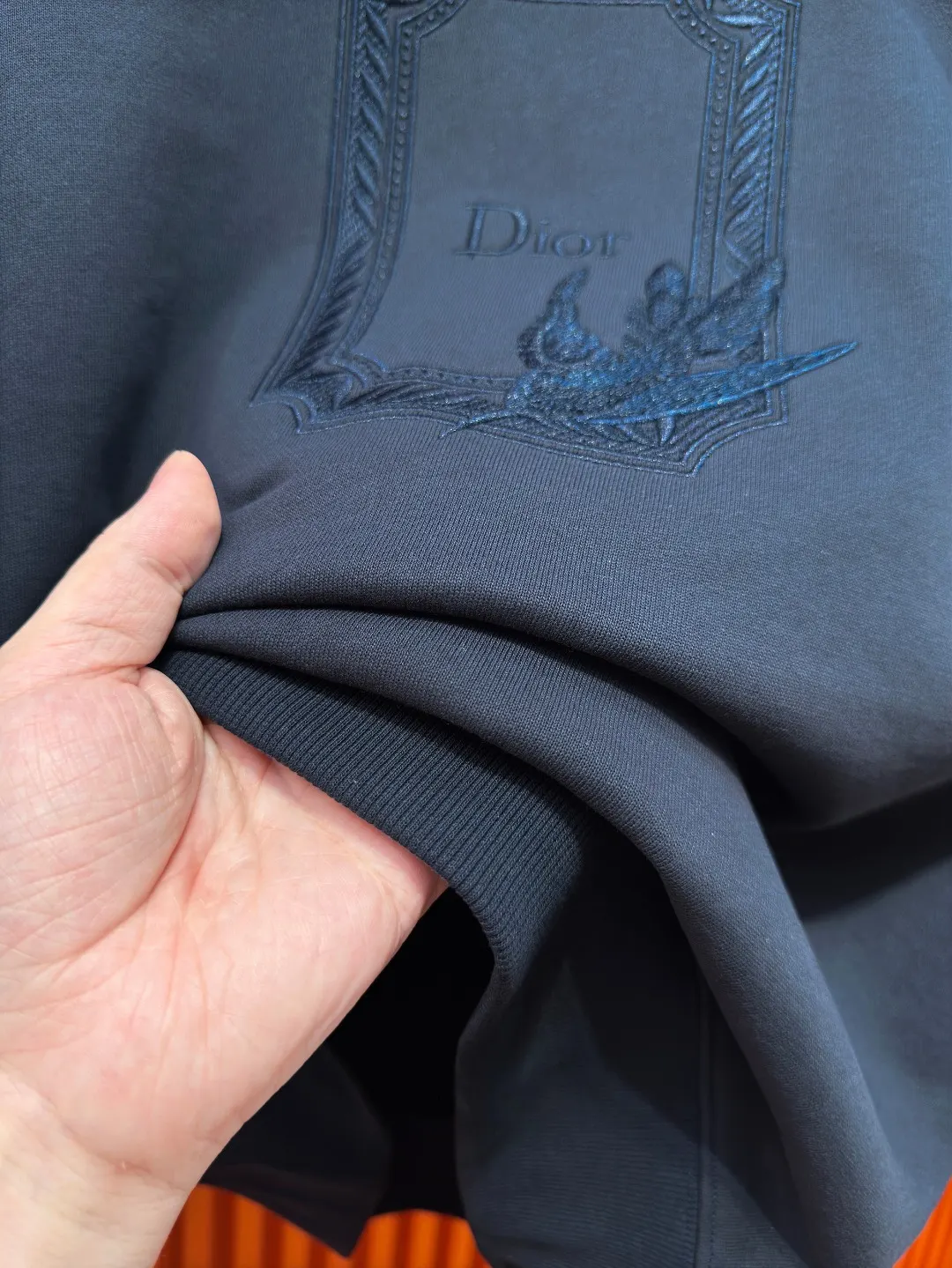 Medaillon Colibri Embroidered Sweatshirt D19519712 — view 7
