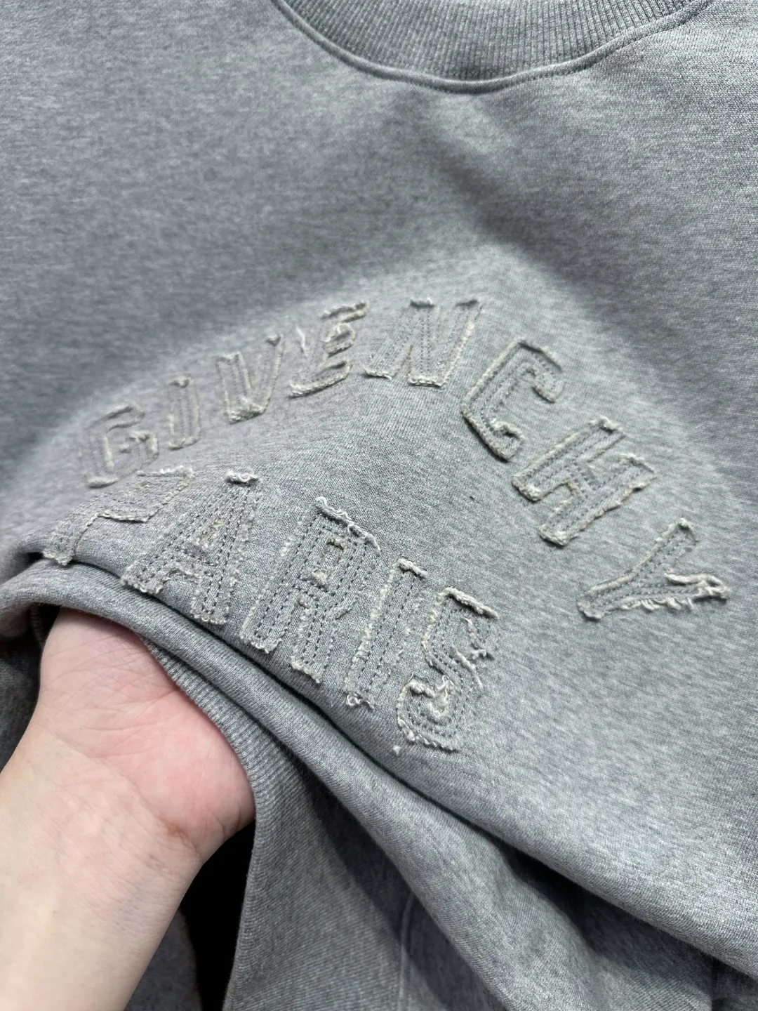 Logo Embroidered Crew-Neck Sweatshirt D19519691 — view 5