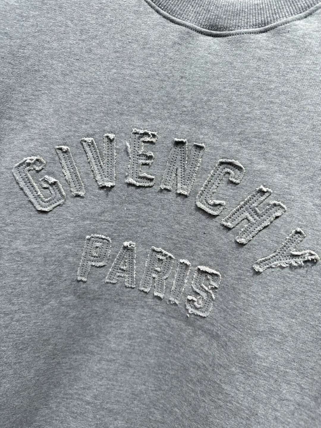 Logo Embroidered Crew-Neck Sweatshirt D19519691 — view 7