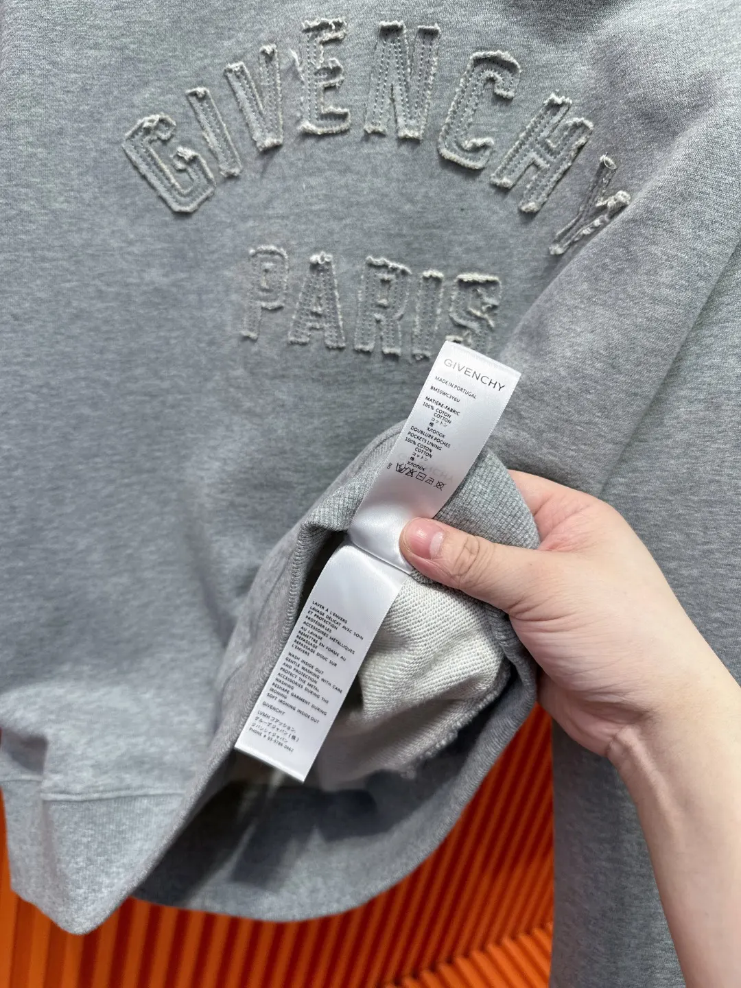 Logo Embroidered Crew-Neck Sweatshirt D19519691 — view 15