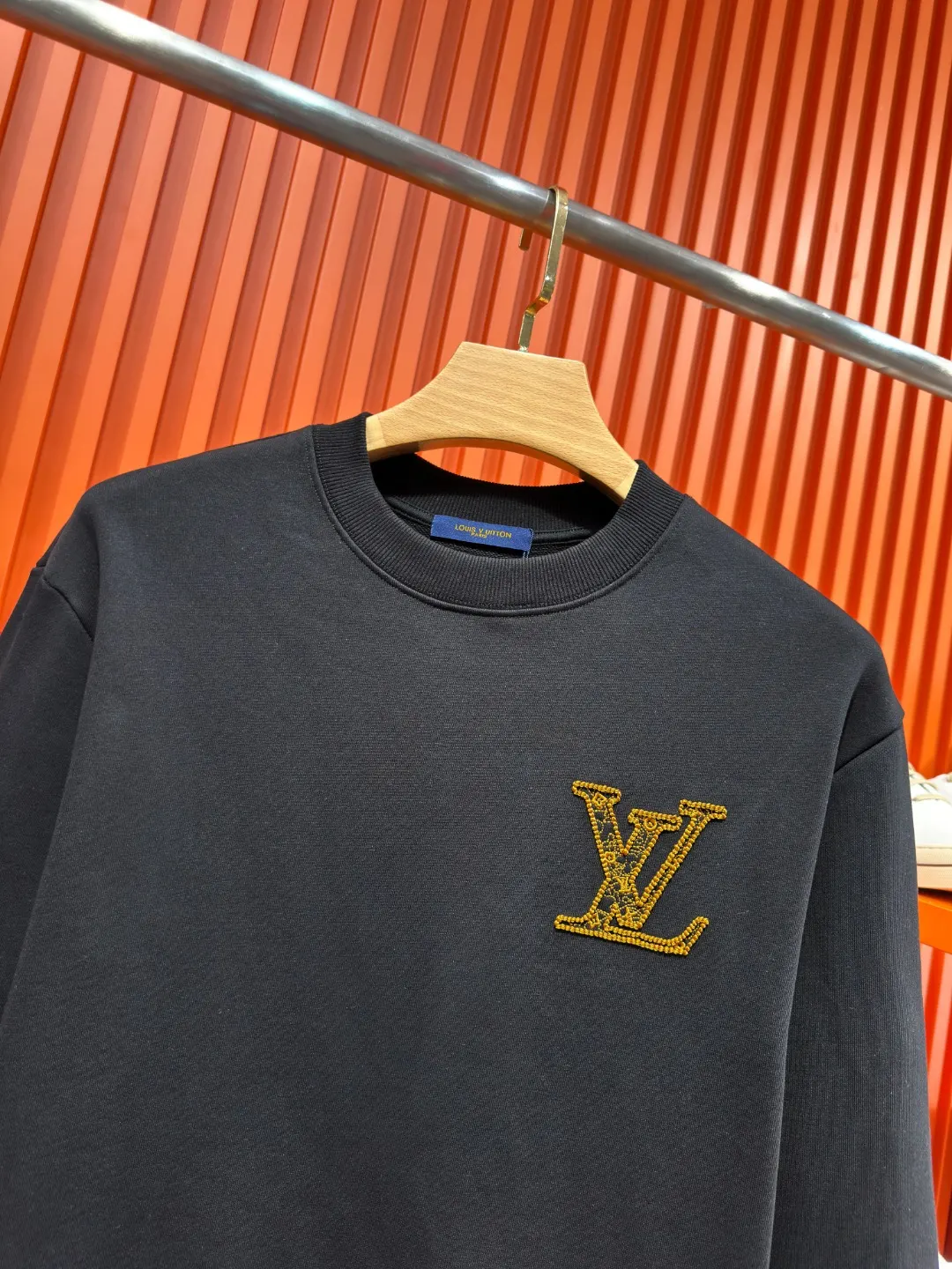 Embroidered Logo Cotton Crew-Neck Sweatshirt D19519705 — view 4