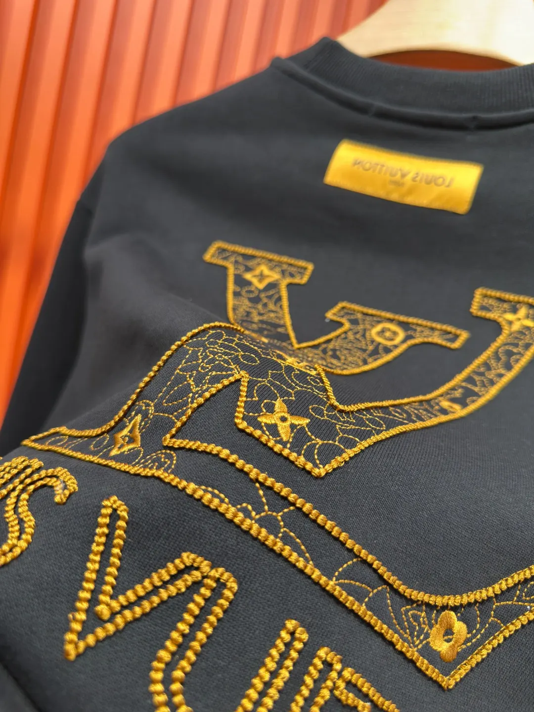 Embroidered Logo Cotton Crew-Neck Sweatshirt D19519705 — view 8