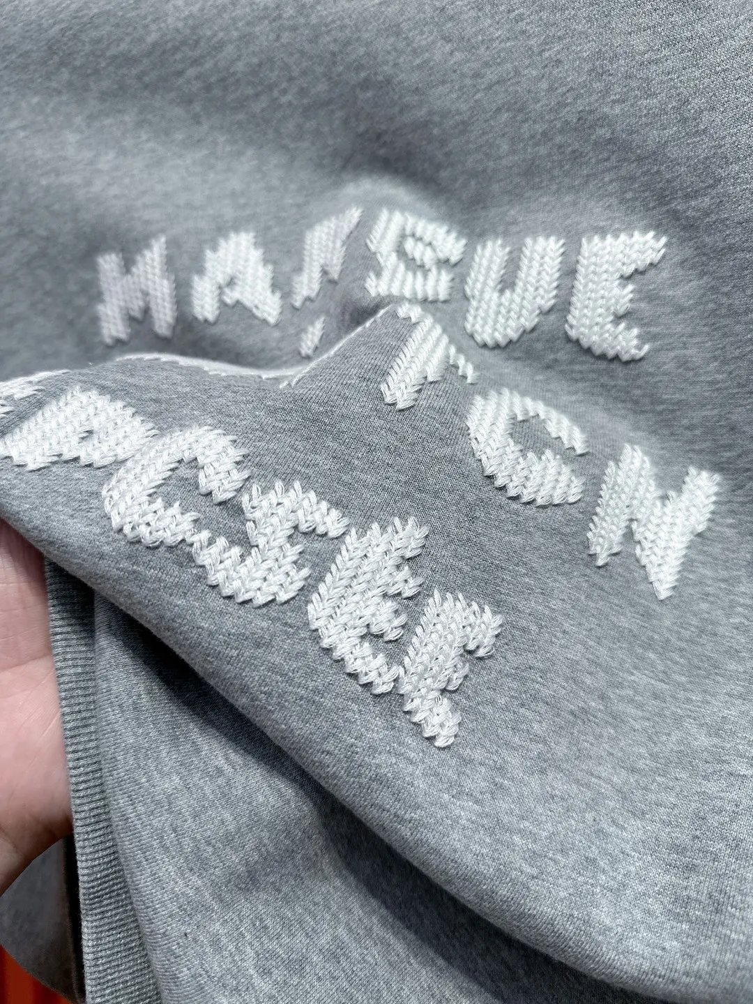 Embroidered Logo Crew-Neck Sweatshirt D19519709 — view 6