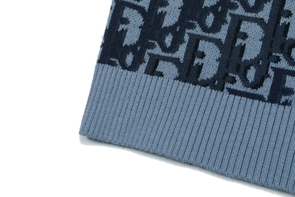 Oblique Jacquard Crew-Neck Sweater D20019796 — view 6