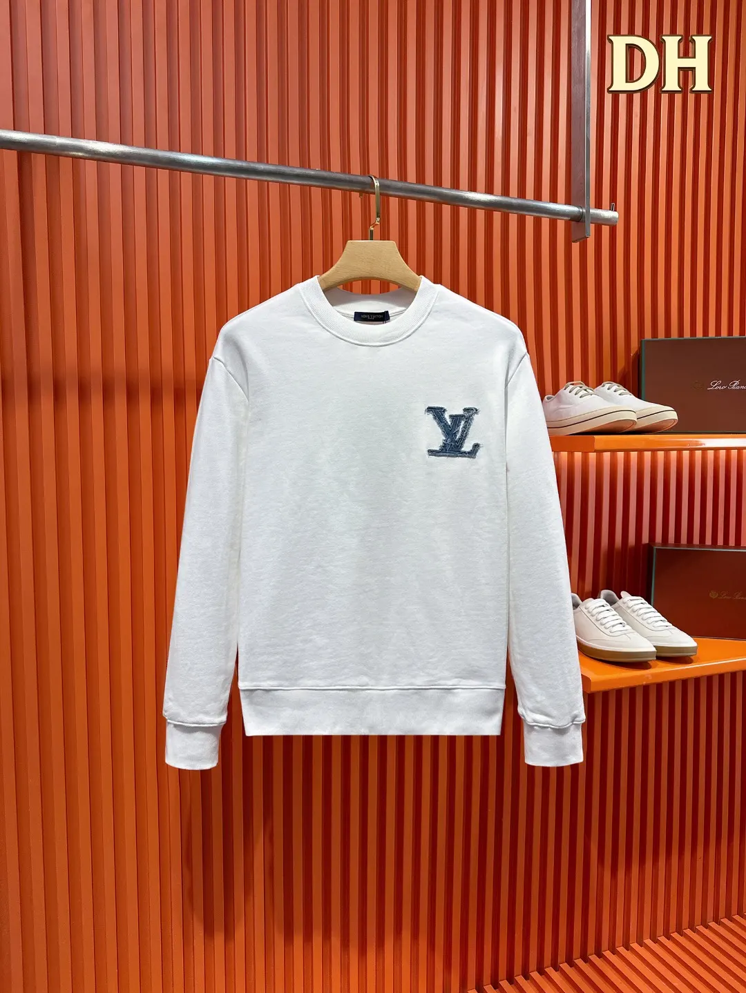 Denim Patch Logo Crew-Neck Sweatshirt D20519708