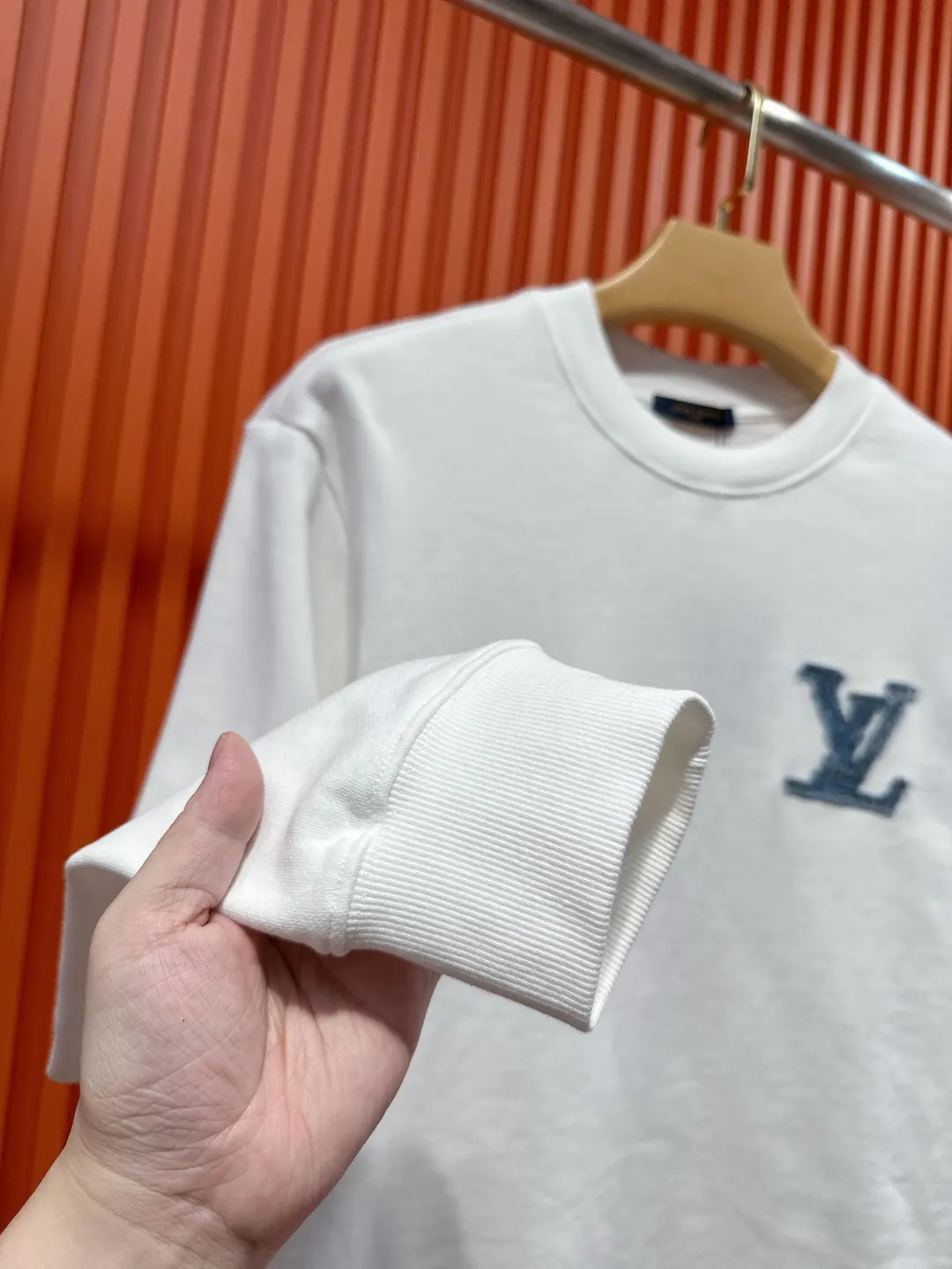 Denim Patch Logo Crew-Neck Sweatshirt D20519708 — view 11