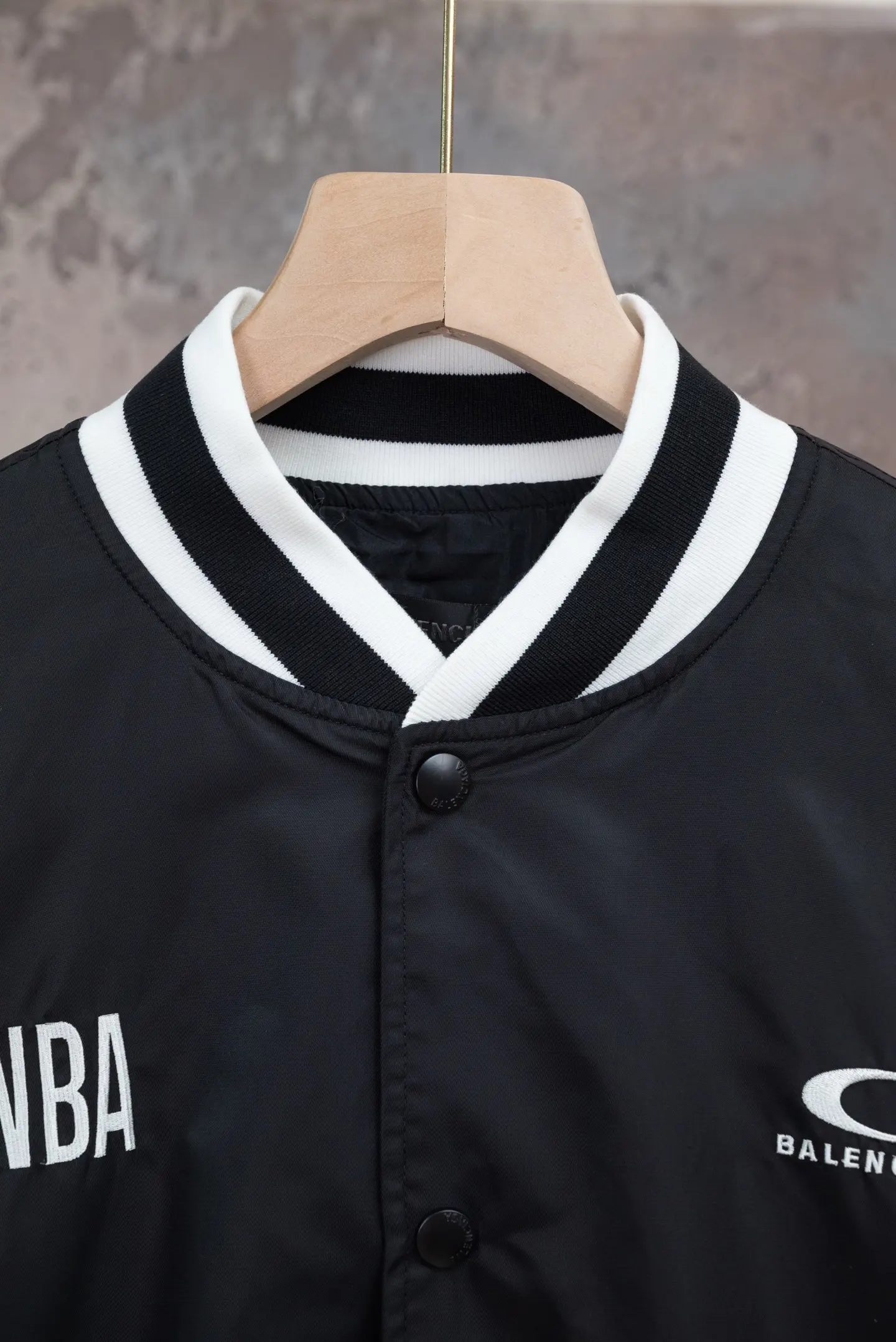 Embroidered Nylon Bomber Flight Jacket D22019792 — view 3