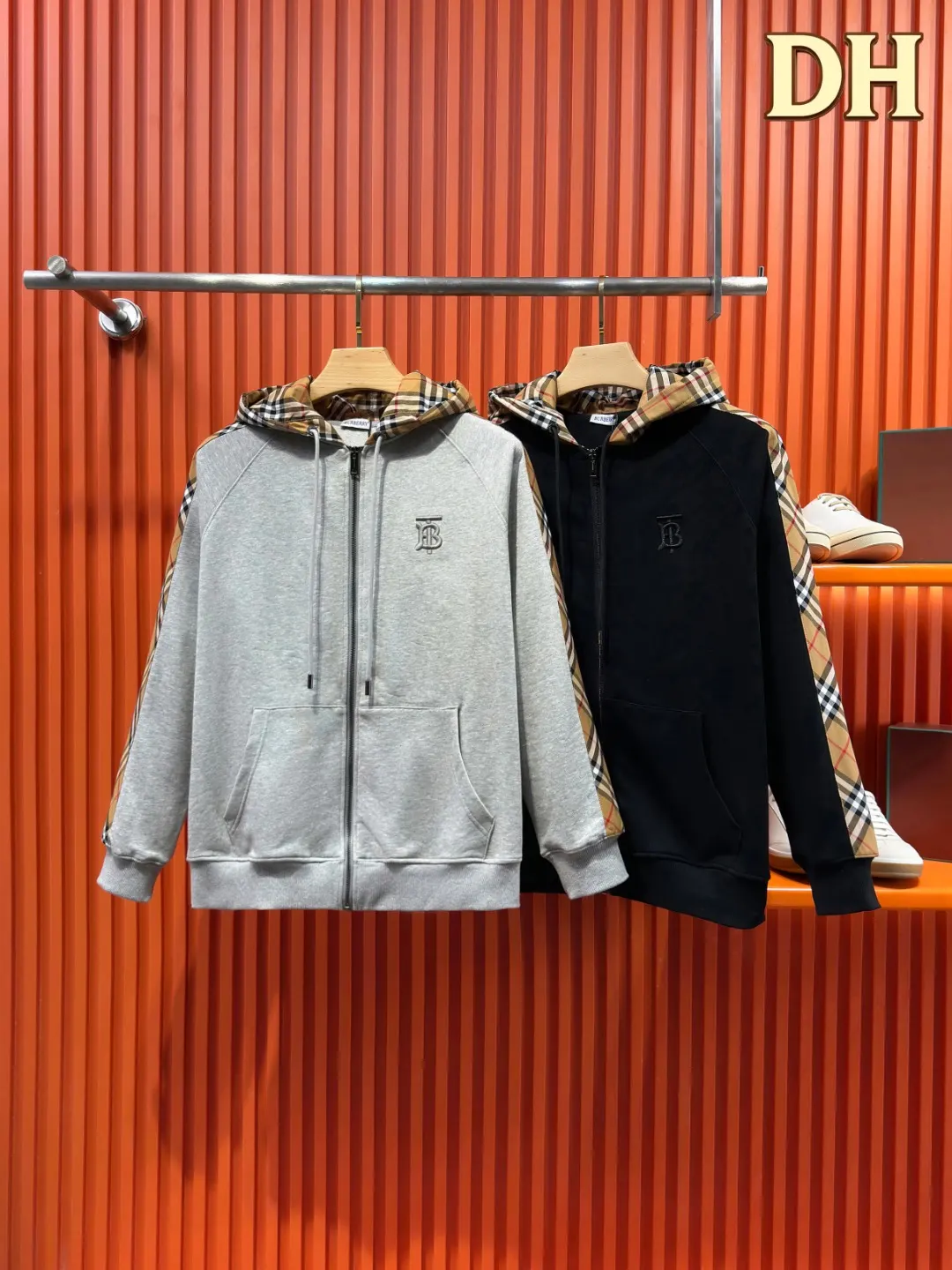 Vintage Check Panel Cotton Blend Zip Hoodie D23519721 — view 3