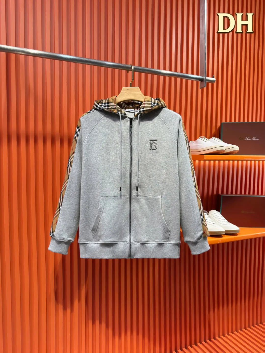 Vintage Check Panel Zip-Up Hoodie D23519722