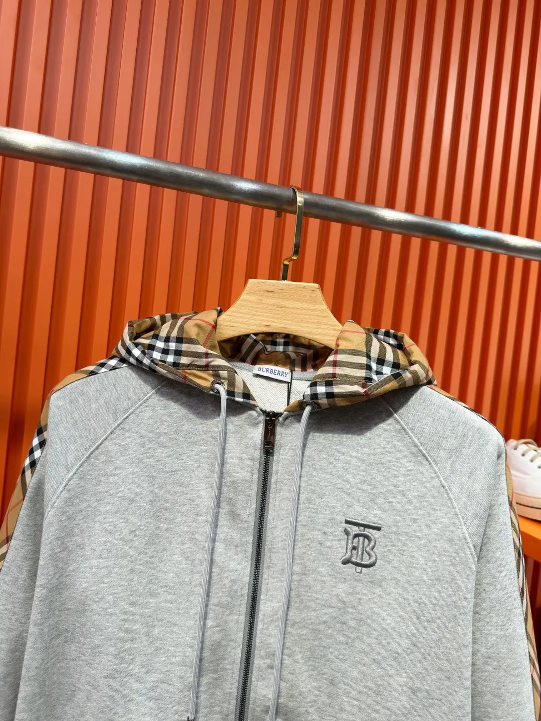Vintage Check Panel Zip-Up Hoodie D23519722 — view 4
