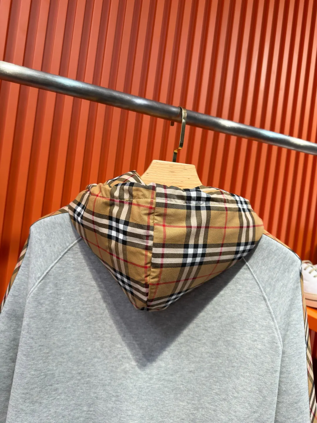 Vintage Check Panel Zip-Up Hoodie D23519722 — view 9
